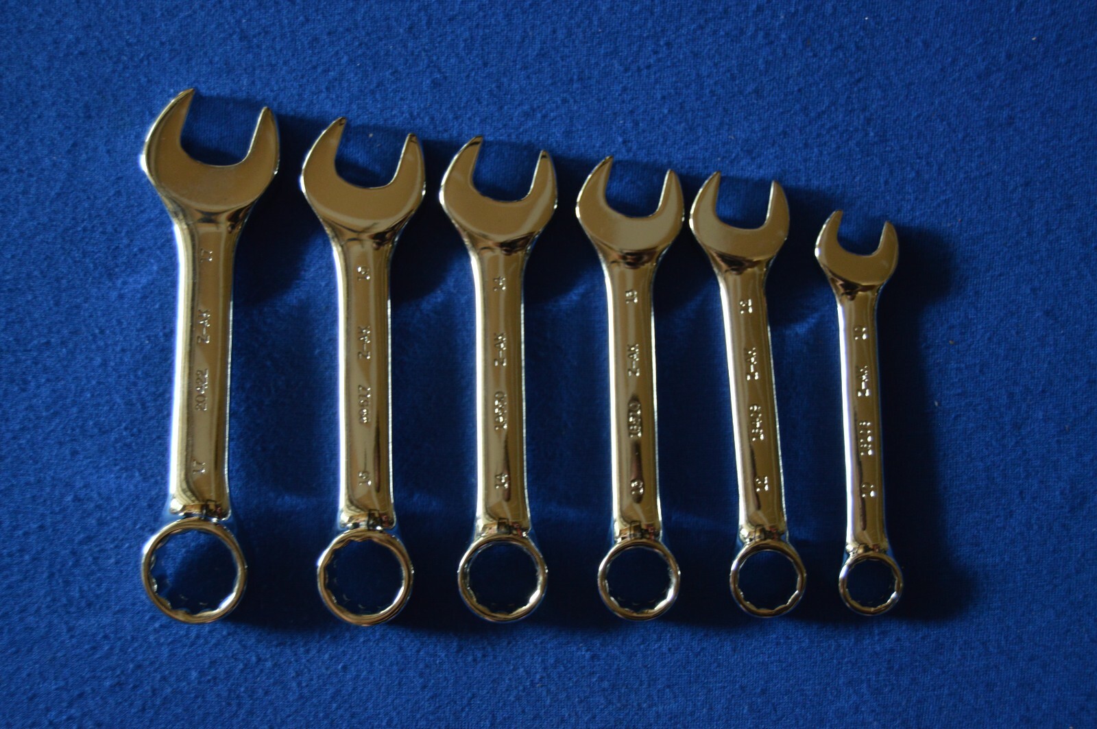 Craftsman 12 PC SAE/Metric Stubby Wrench Set 7/16-3/4″,10,12-15,17 MM 521