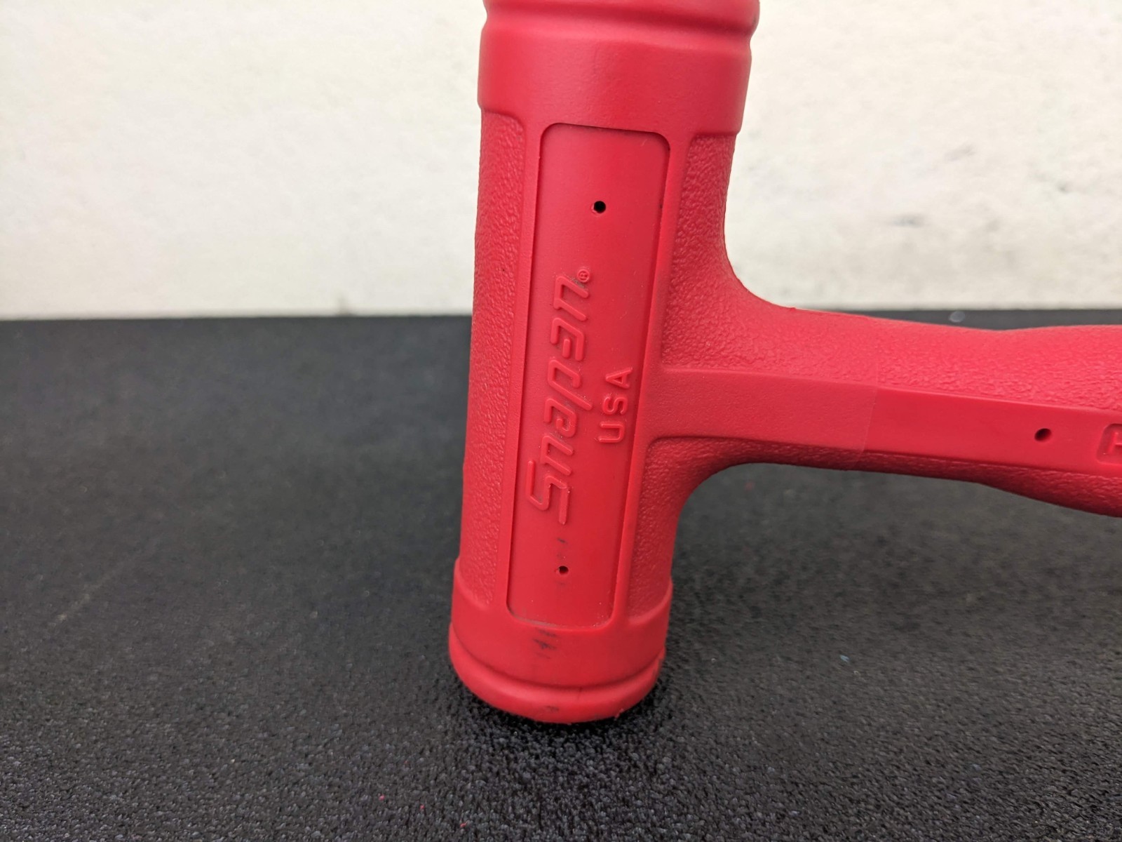 #bo729 Snap-on HBSE20 20oz/550g 11″ RED Handle Soft Grip Dead Blow Hammer USA
