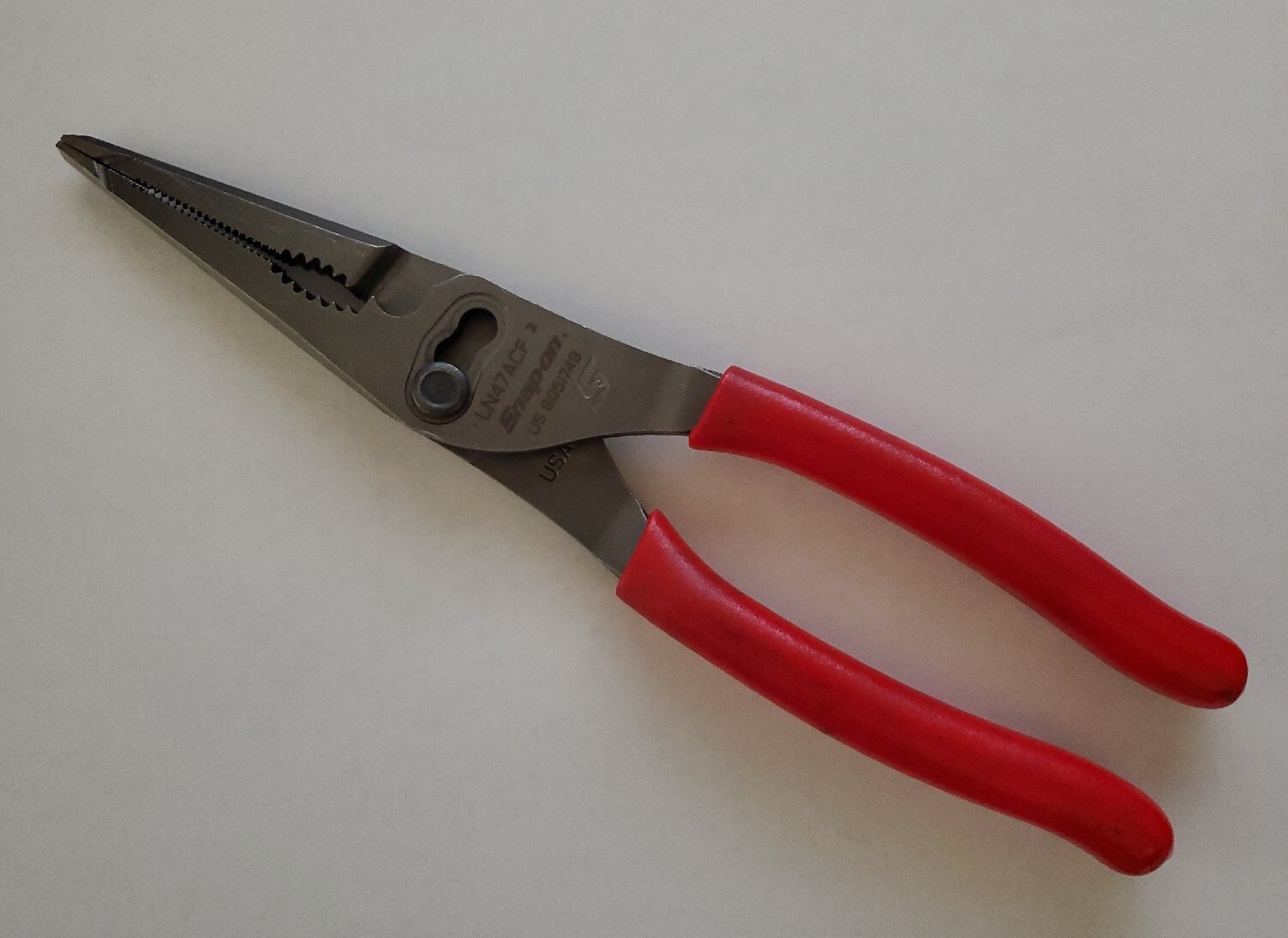 Snap On Tools 9″ Long Nose Pliers 3 Slip Joint Talon Grip 57% More Power RED NEW