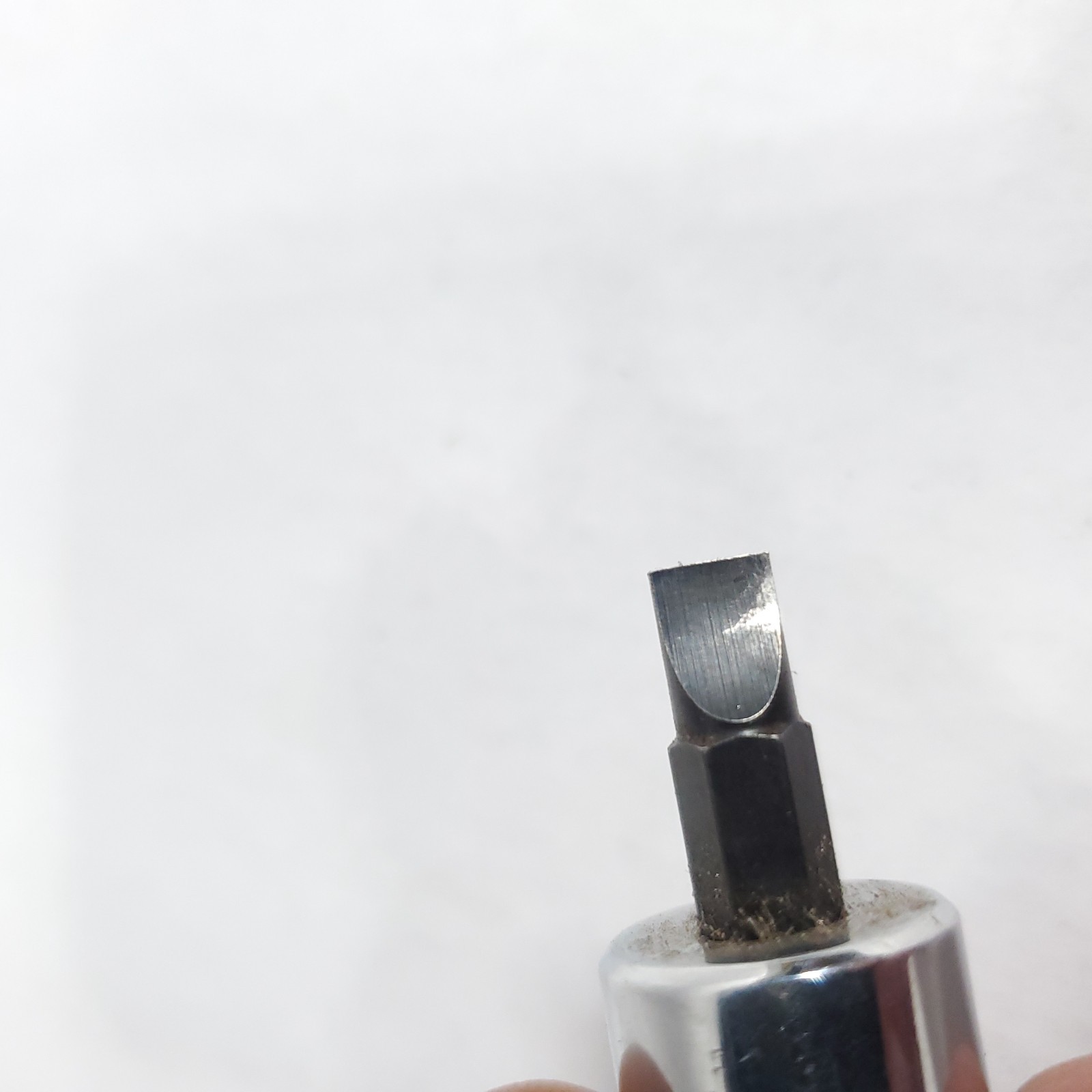 Proto Professional 3/8″ Drive 1/4″ Flat/Slotted Bit Socket 5246