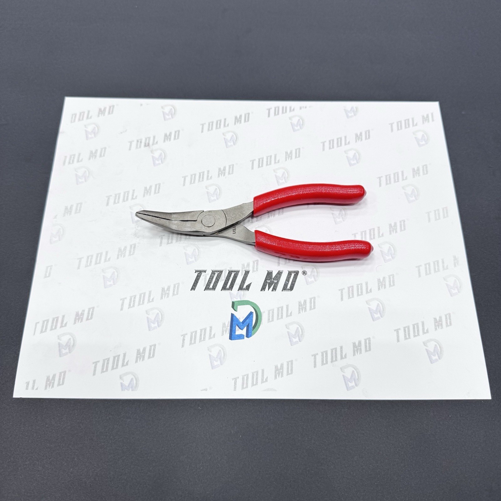 Snap-on Tools USA NEW RED Soft Grip 6″ Talon Grip 35° Needle Nose Pliers 495CF