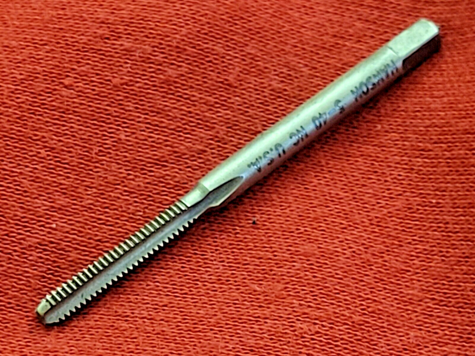 5-40 NC Bottom Hand Tap Irwin Hanson 1216 ZR 3FL Carbon Steel USA