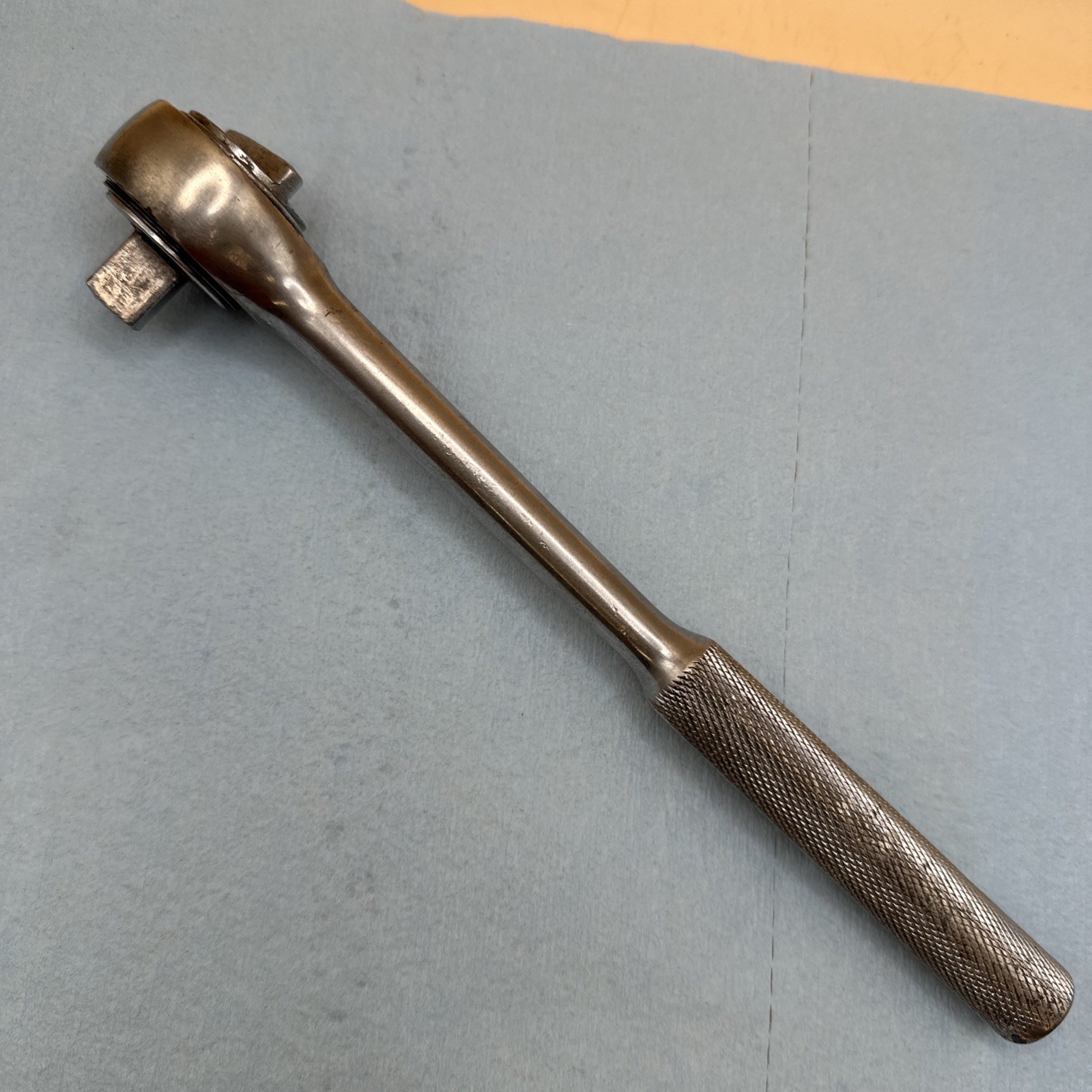 Vintage Proto Challenger 1/2″ Drive Round Head Ratchet Model 1660 USA Made