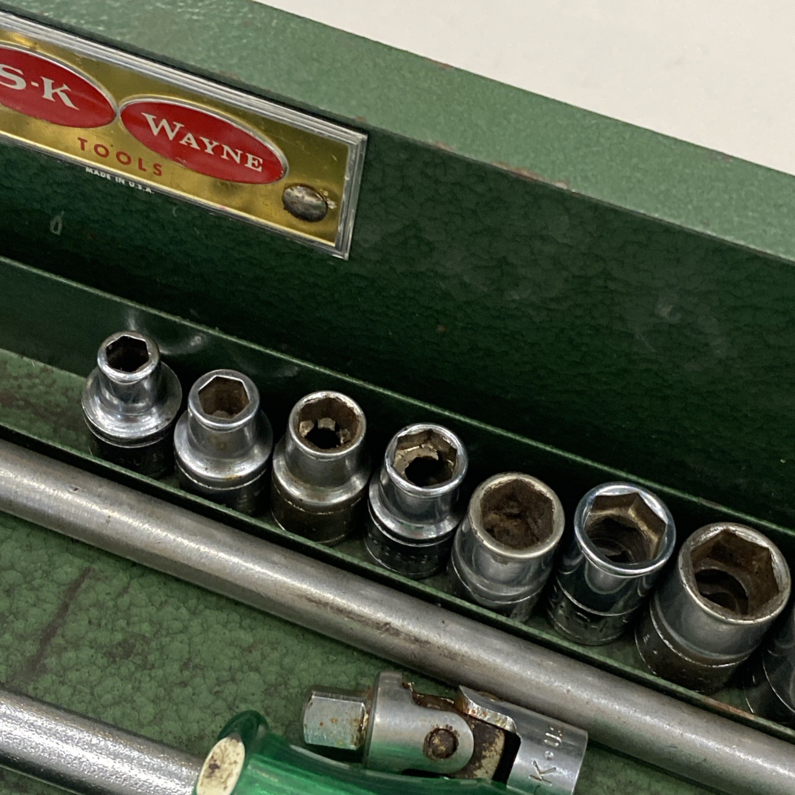 S-K USA Tools 1/4” Drive Socket Set Standard 19 Piece. Standard / Deep, M0861