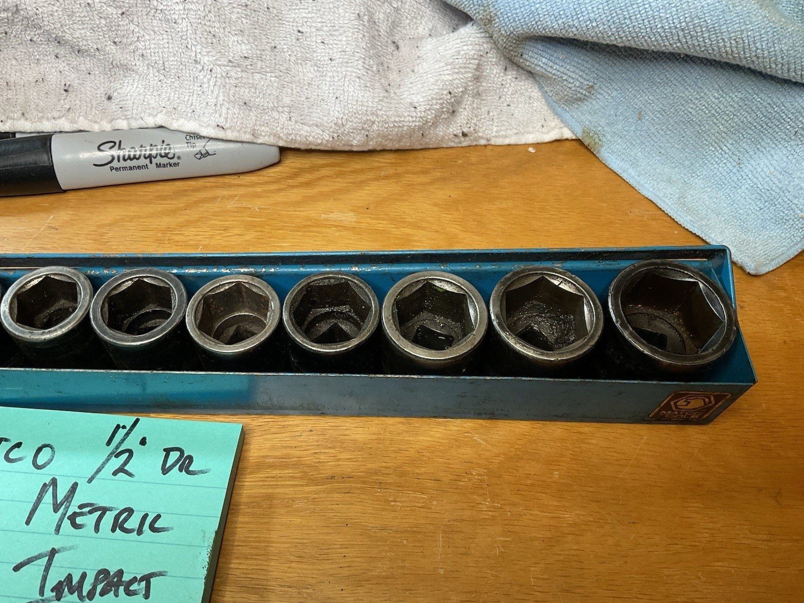 MATCO SCPM146TA 1/2″ Dr. 6Pt. Metric, Impact, Shallow Skt. Set (10-27mm) w/Tray