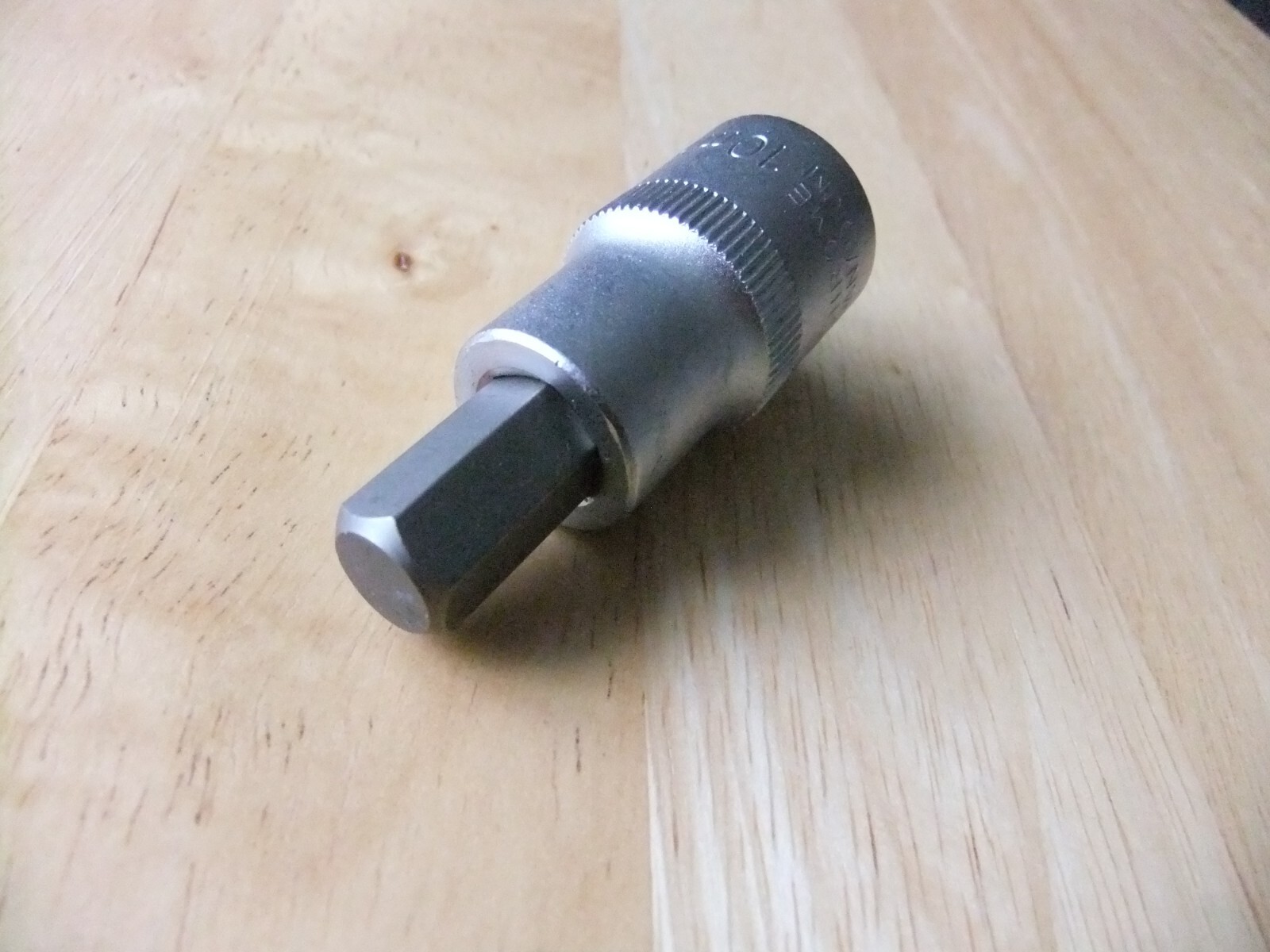 Welzh Werkzeug 10mm x 1/2 Drive Chrome Vanadium Hex Bit Socket – 54mm Long