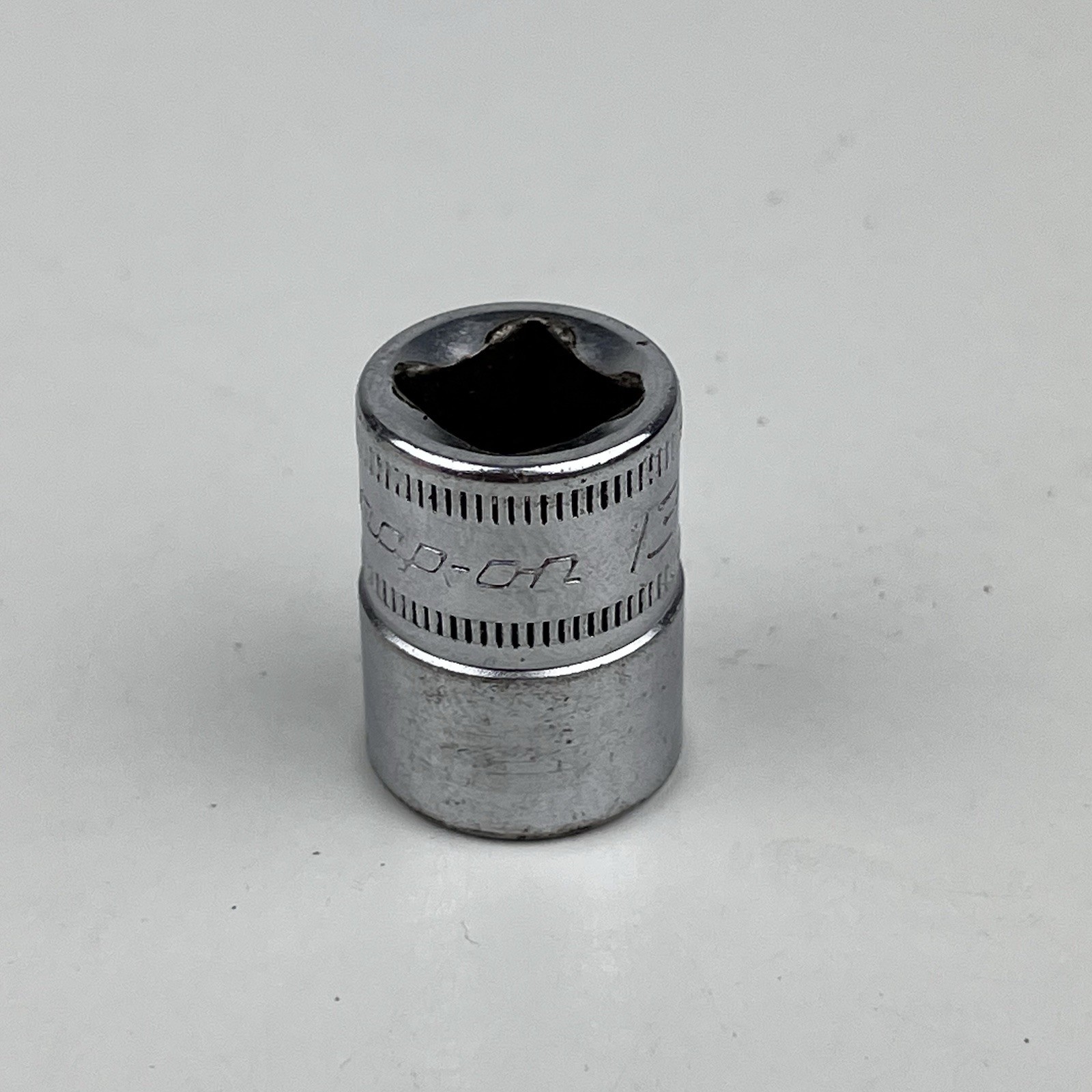 Snap-on 3/8″ Drive 13mm Metric 6 Point Shallow Chrome Socket FSM131