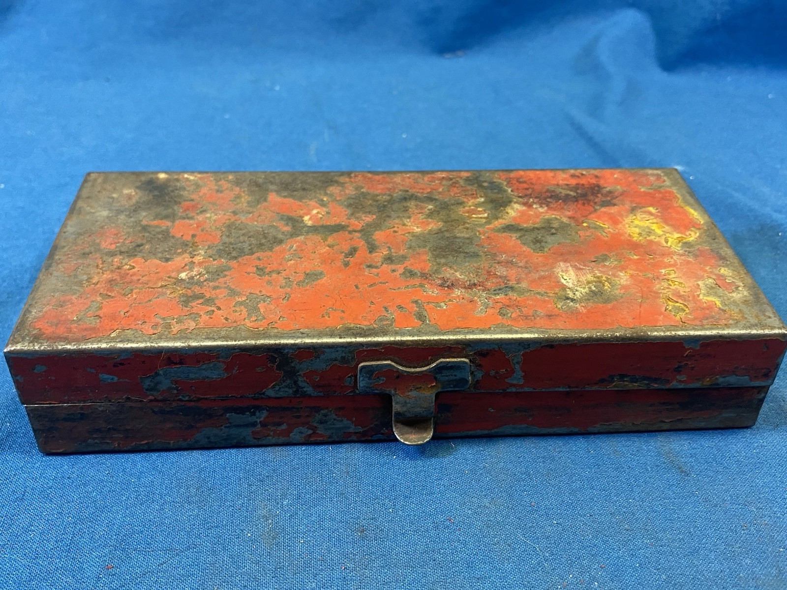 Vintage Wizard 1/4” Drive 10 Piece SAE Shallow Socket Set W/ Metal Box USA