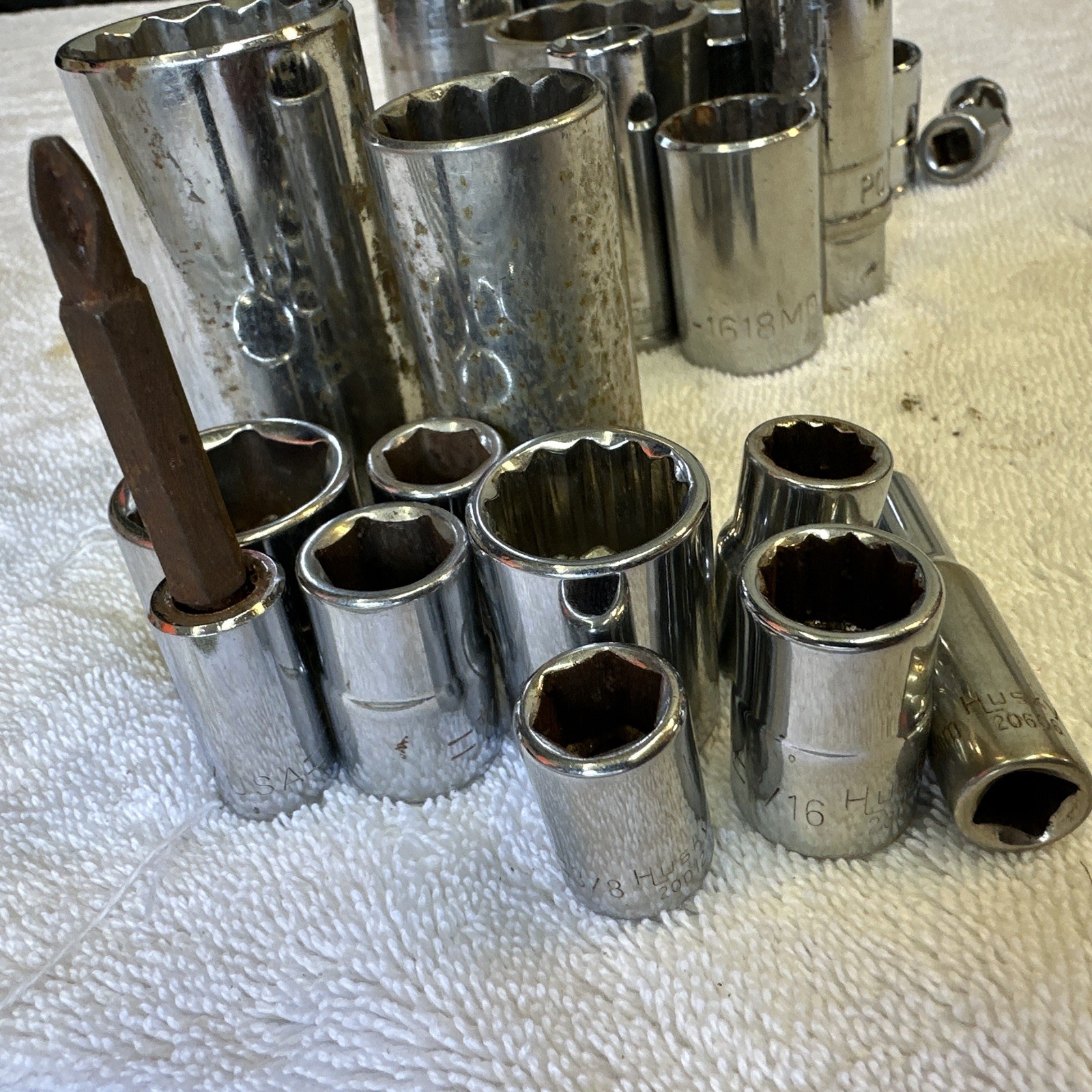 Lot Of Assorted Sockets Husky Williams Powerbuilt Challenger