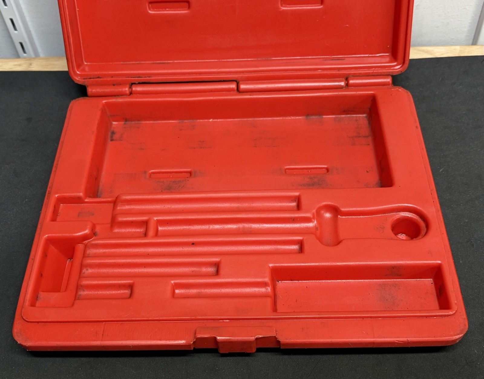 Snap-On Tools PB24 Plastic Storage Case for 1/4″ Dr Metric & SAE Socket Set