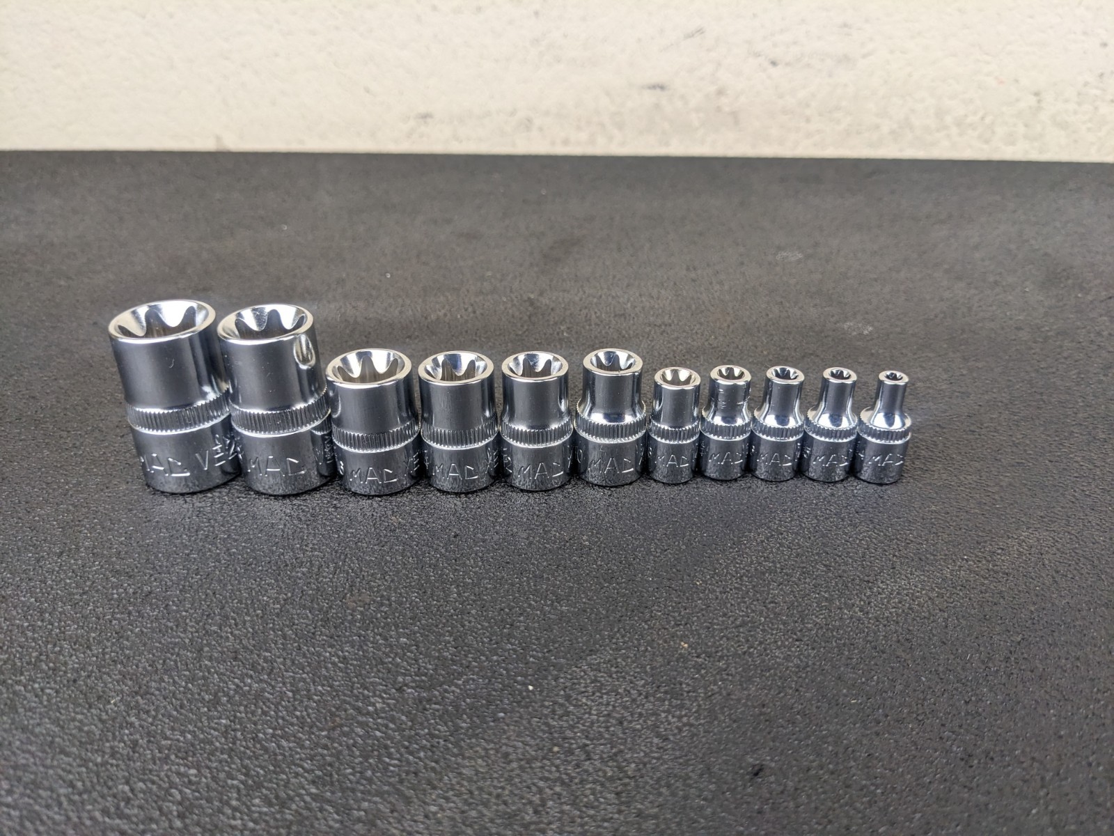 #bp435 MAC Tools NEW SMXVE11B 11 Piece Inverted Star Socket Set