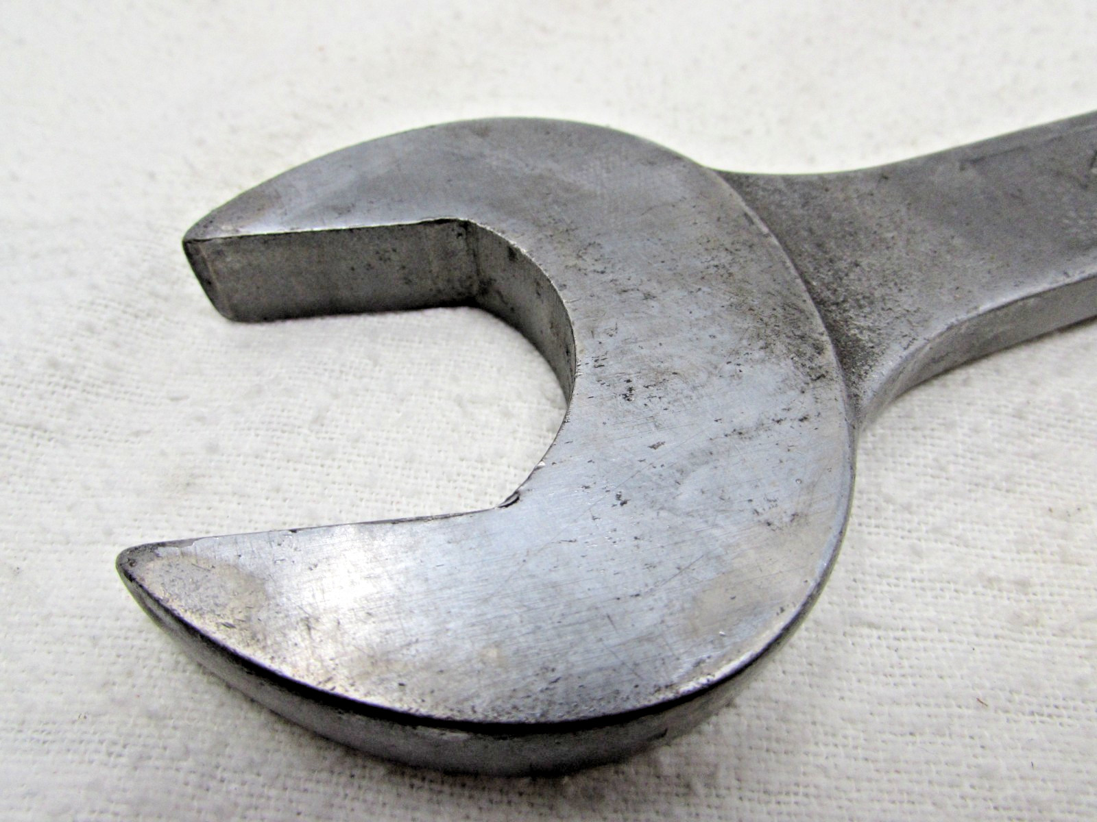 Vintage Plomb Plvmb 1 7/16 Inch Pebble Finish 1246 19-Inch-Long Combo Wrench