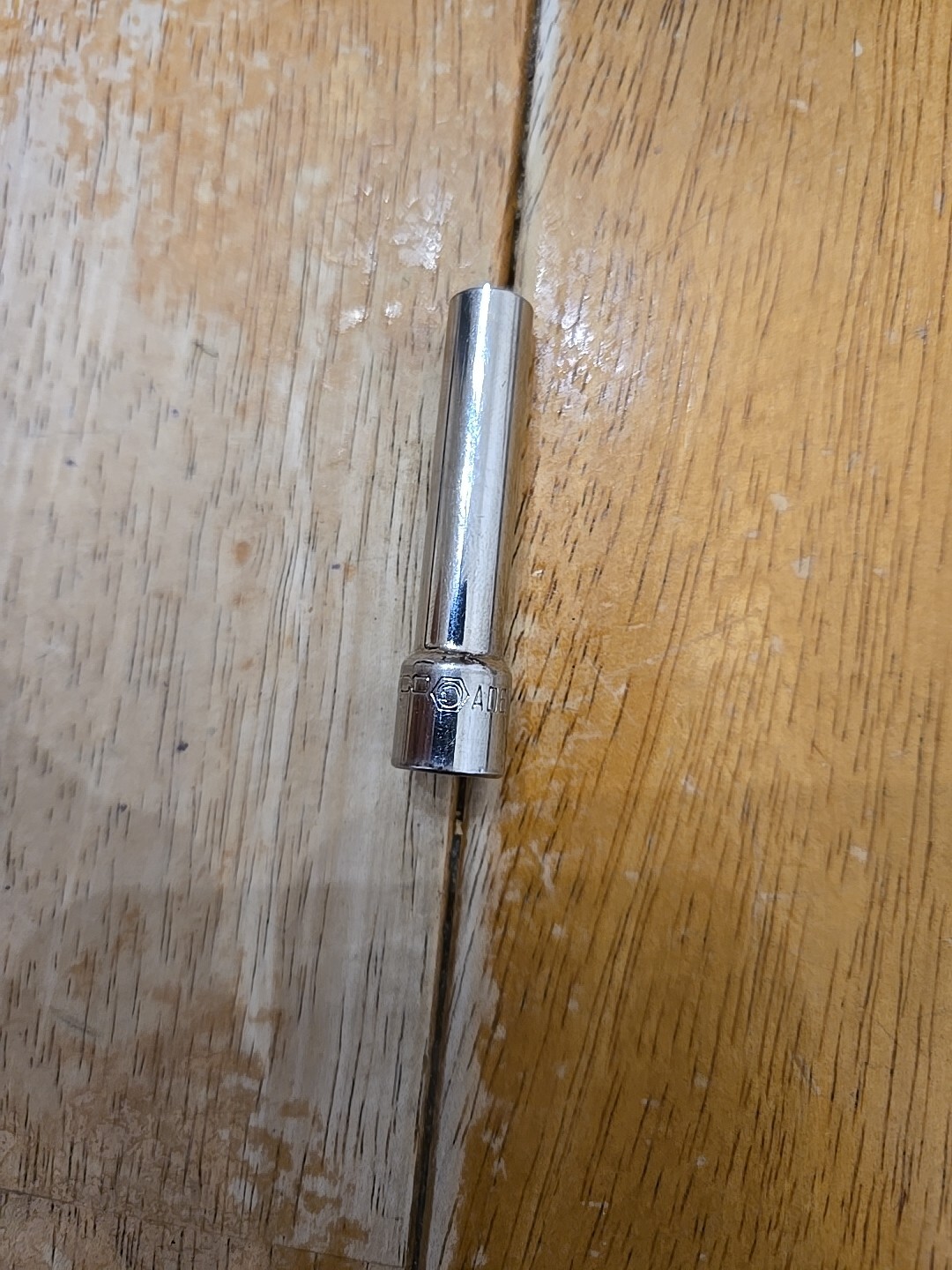 Matco Tools 1/4″ Drive 6MM 6PT Metric Deep Chrome Socket AD6M6