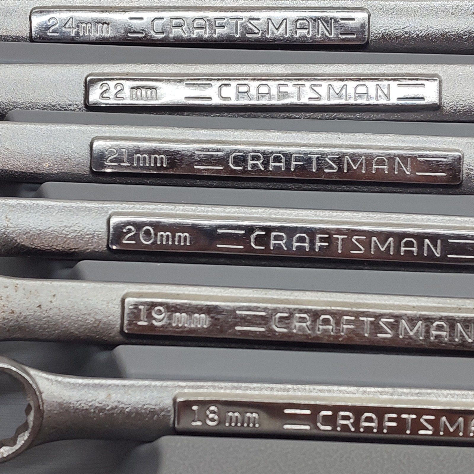 Craftsman 11mm to 24mm USA 13 pc Combination Wrench Set Metric W Case 46934 14pc