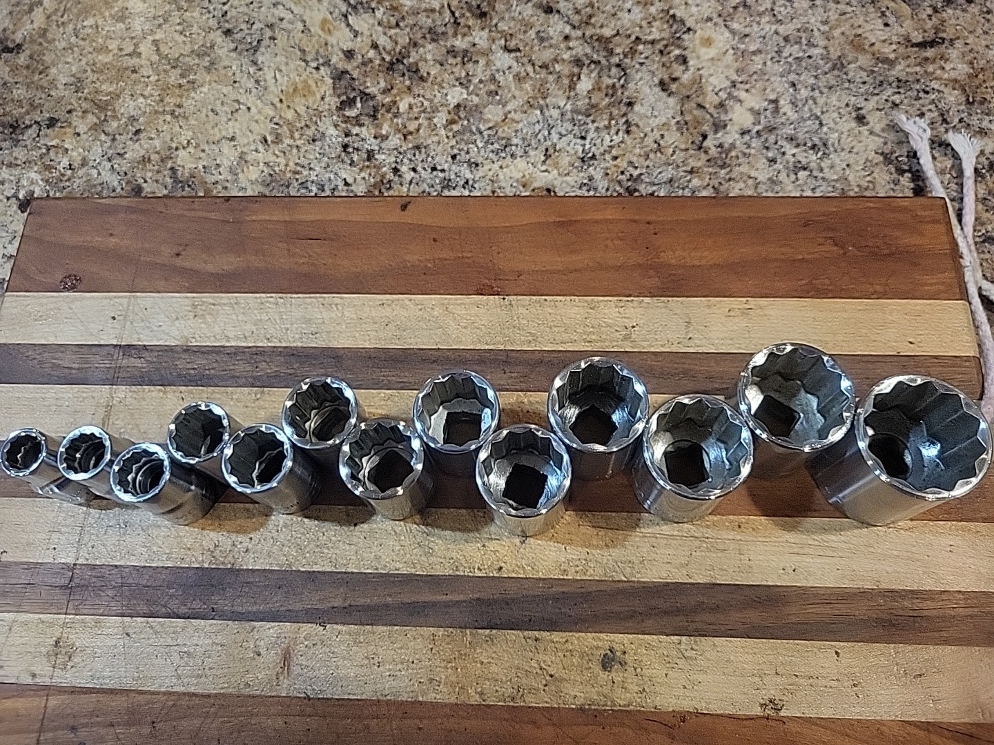 Craftsman 13 Pc. SAE Shallow Socket Set 1/2″ Dr. 12 Pt. 7/16″ to 1-1/4″ 🇺🇸