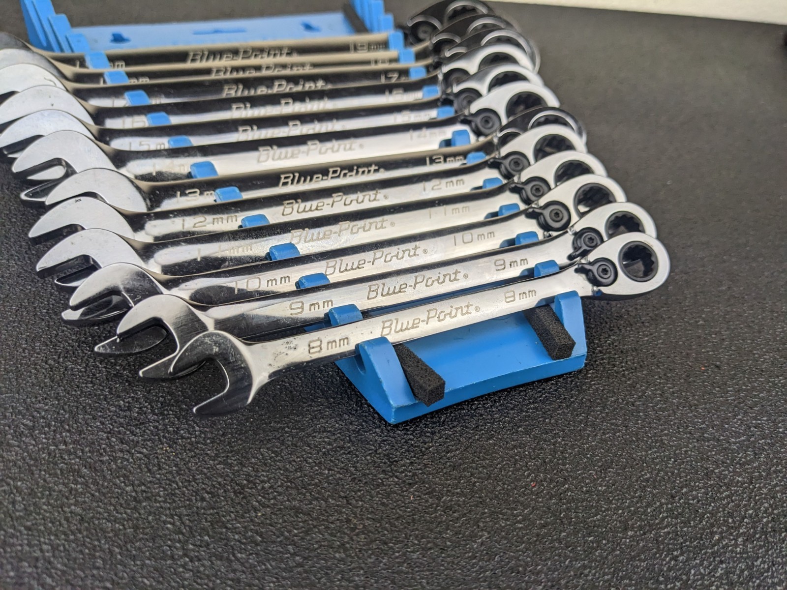 #bo678 Blue Point BOERM712 12 Pc Metric Reversible Ratcheting Wrench Set 8-19mm