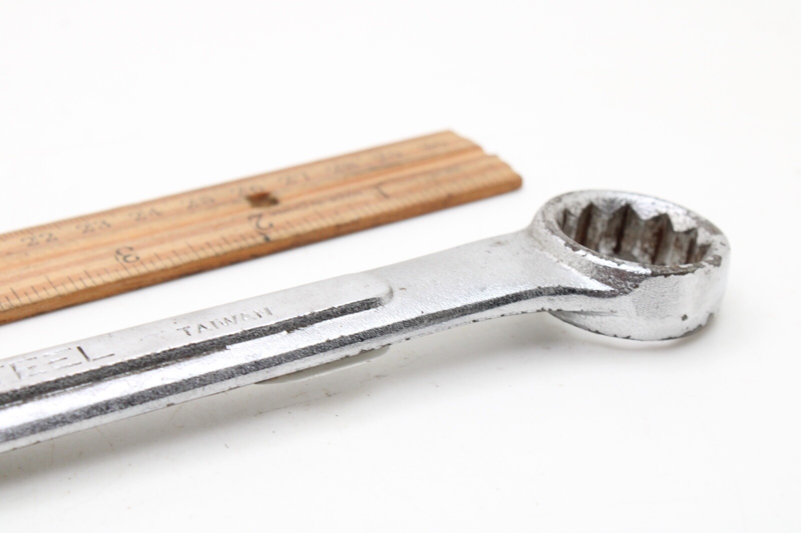 Cen-Tech 7/8″ 12 Point Combination Wrench SAE Forged Steel Alloy Chrome