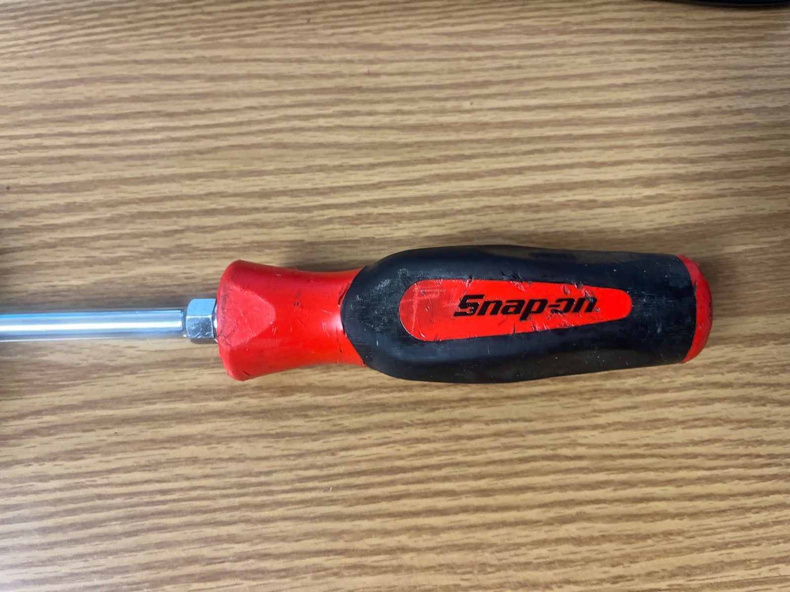 SNAP ON – SGD8B 13.5″ LONG RED/BLACK COMFORT GRIP HANDLE – LOOKS GOOD LOT#14*