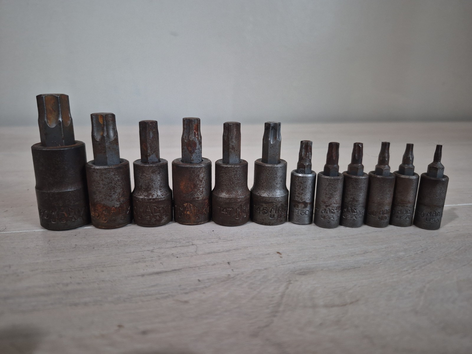 Matco Tools 23 Piece Torx Bit/Star Key Driver Set TP10 – TP60 & T-10 – T60