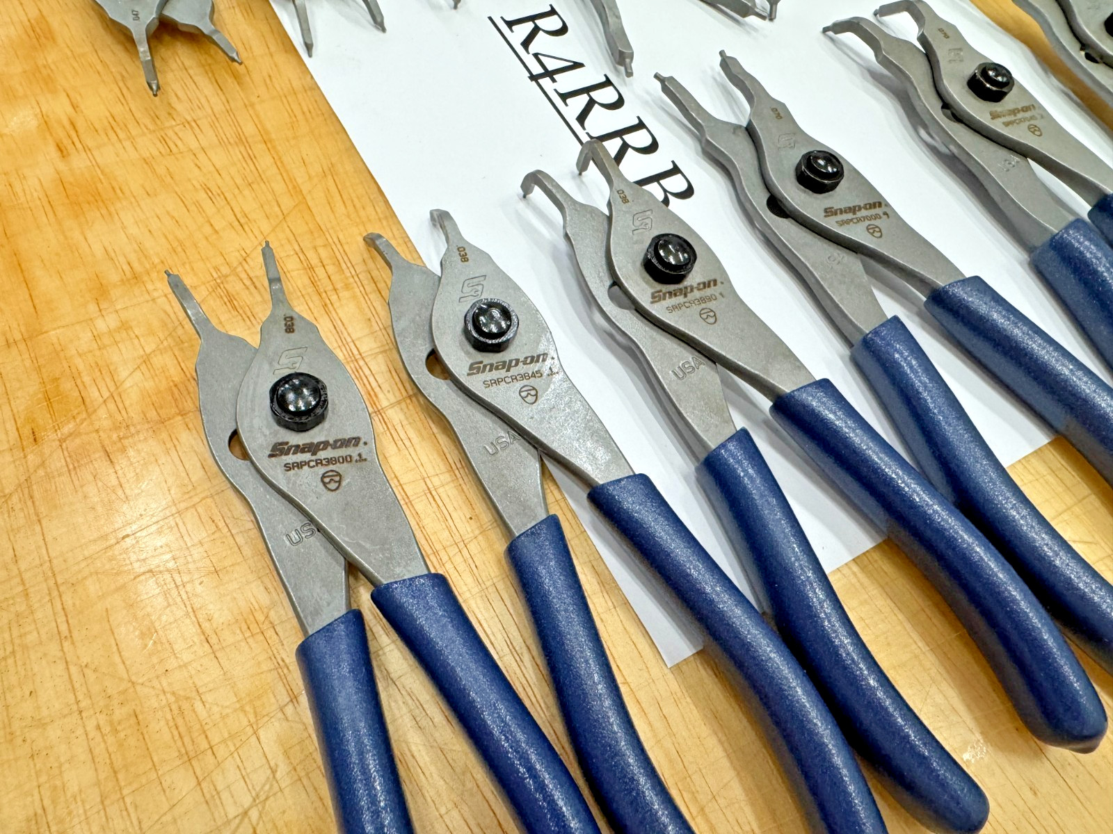 Snap-on Tools USA NEW RARE POWER BLUE 12PC MASTER Snap Ring Plier Set SRPCR112MB