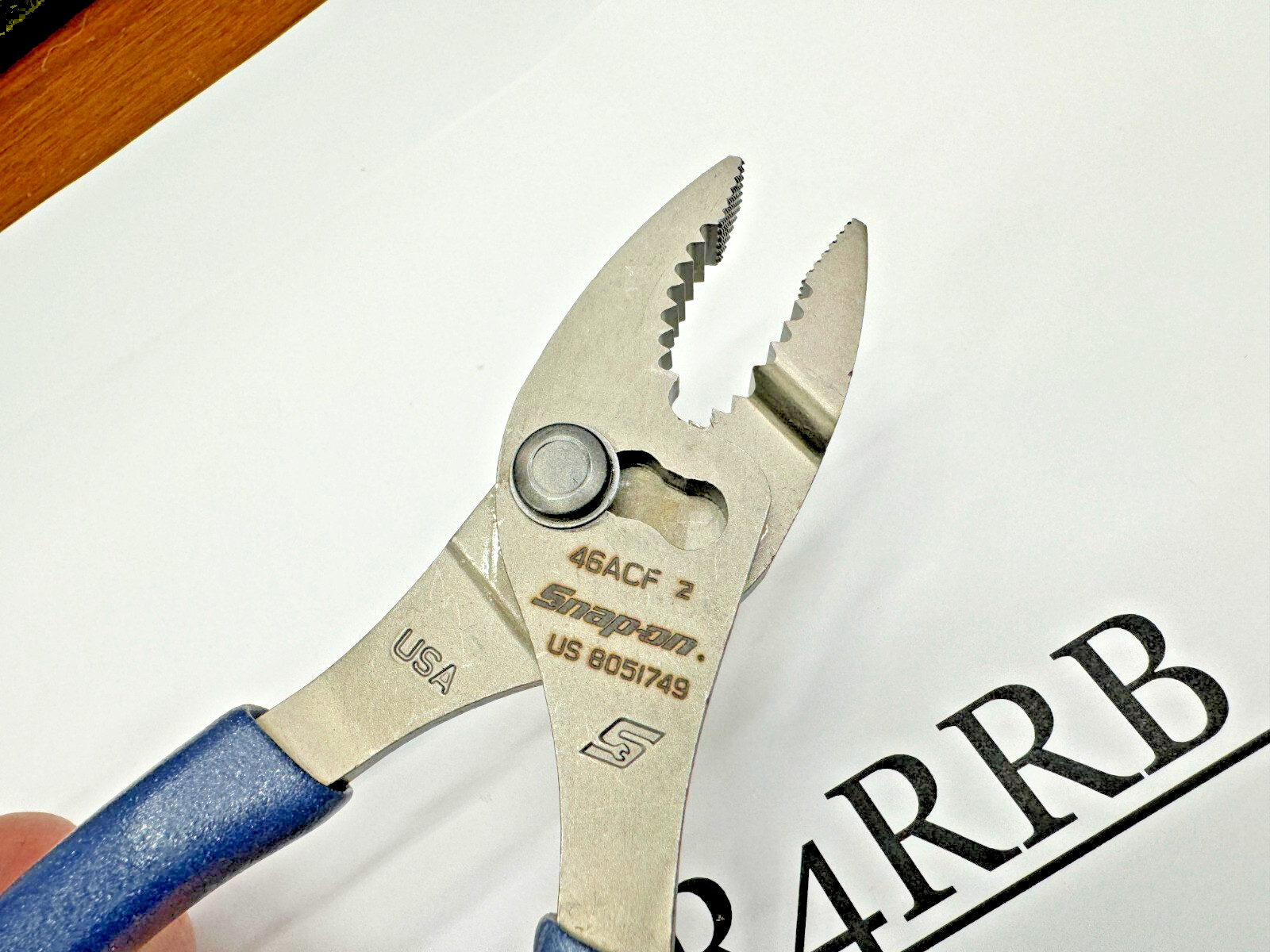 Snap-on Tools USA NEW POWER BLUE 6″ Soft Grip Combo Slip-Joint Pliers 46ACFMB