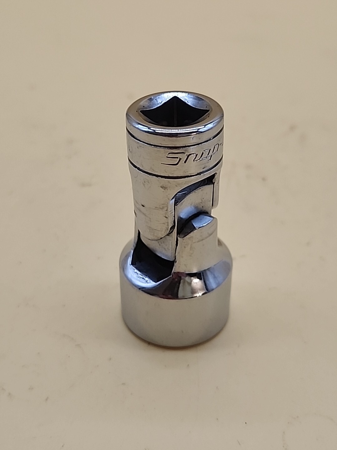 Snap-on Swivel Socket FS24 3/8″ Drive 3/4″ SAE 6PT Underlined Logo USA