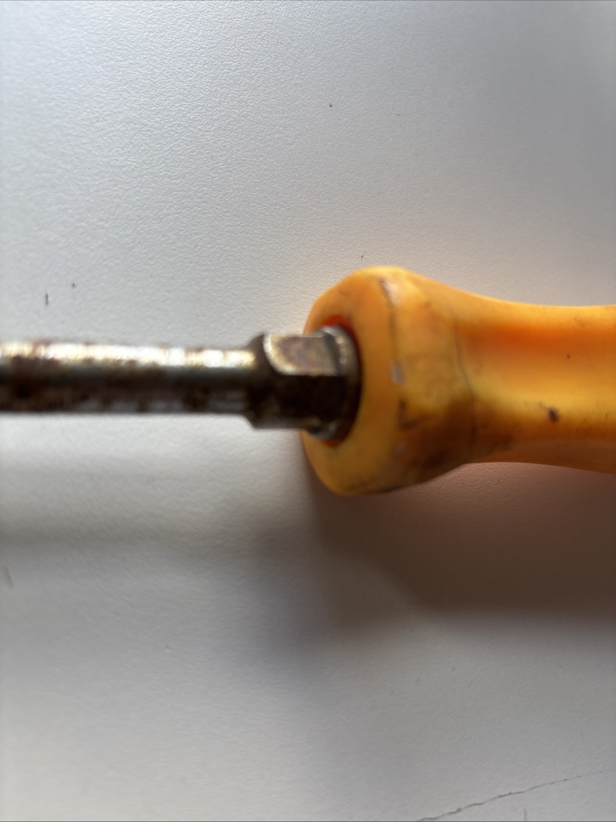 Snap-on SDD8 3/8″ Tip 8″ Long Shaft Flat Screwdriver Heavy Duty Orange Handle