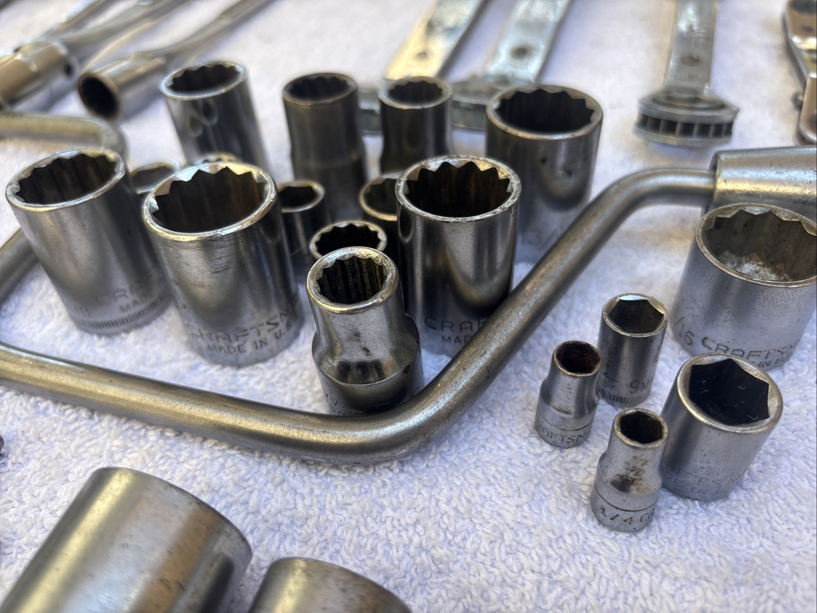 Lot Of Tools Sockets And Wrenches Mostly SAE Craftsman Snapon Proto China