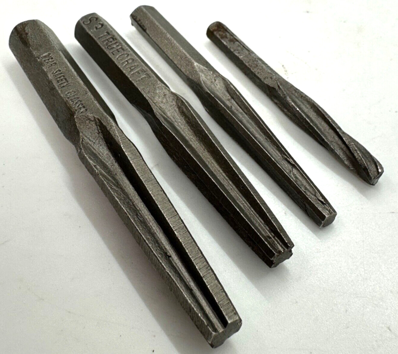4pc TrueCraft Tools Flute Spline Bit Screw Extractor Set Broken Bolt Lot Pouch