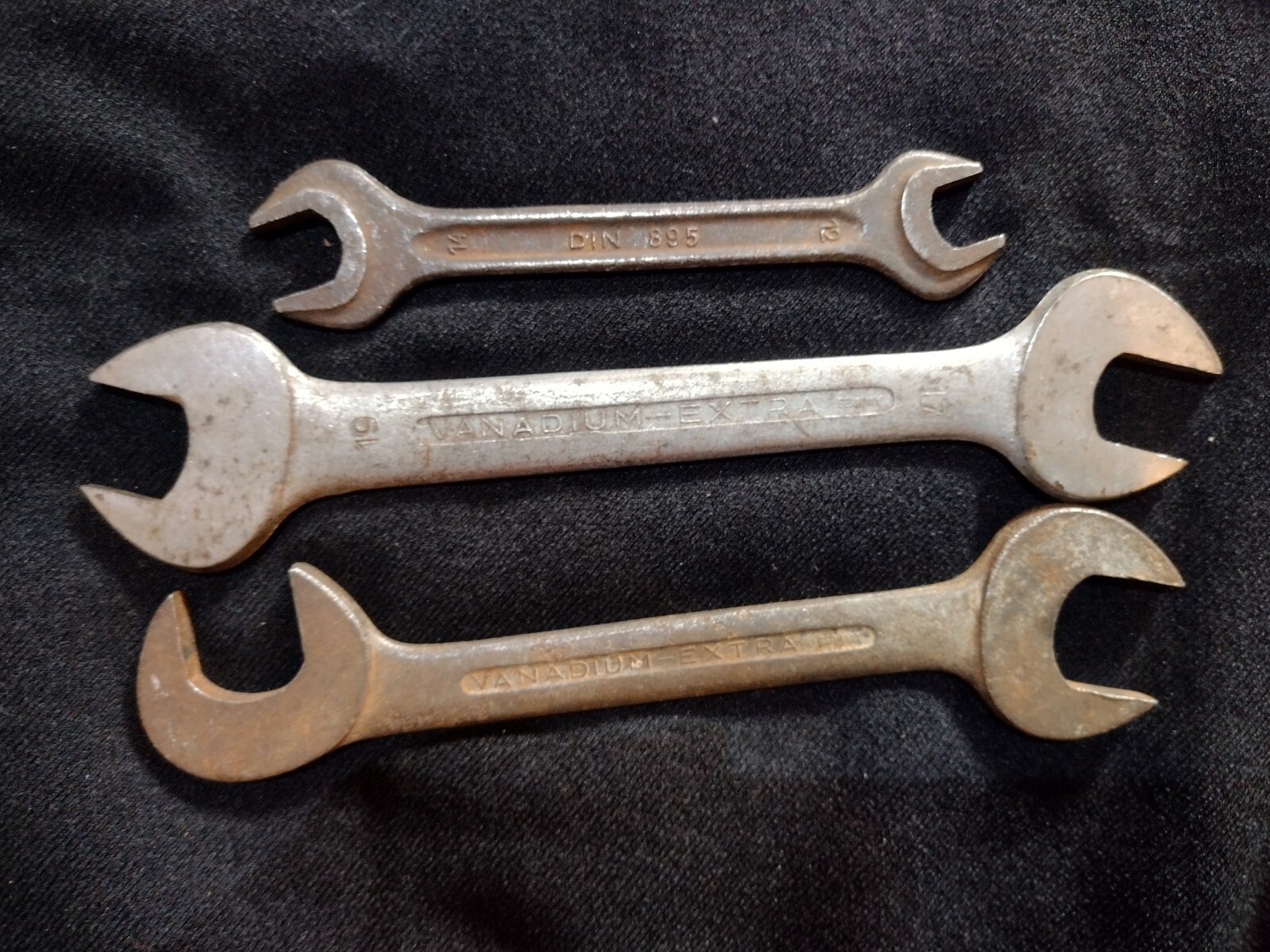BELZER AUTOMOBILE SPANNERS: SIZE; 22×22 & 19×17 & 13X12 VINTAGE TOOL KIT