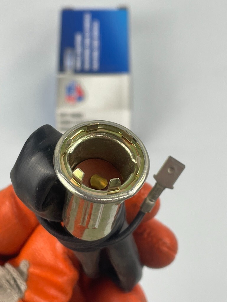 PTA198 Carquest Backup Light Mult Function Socket xref. # S62, 88861065, LS213