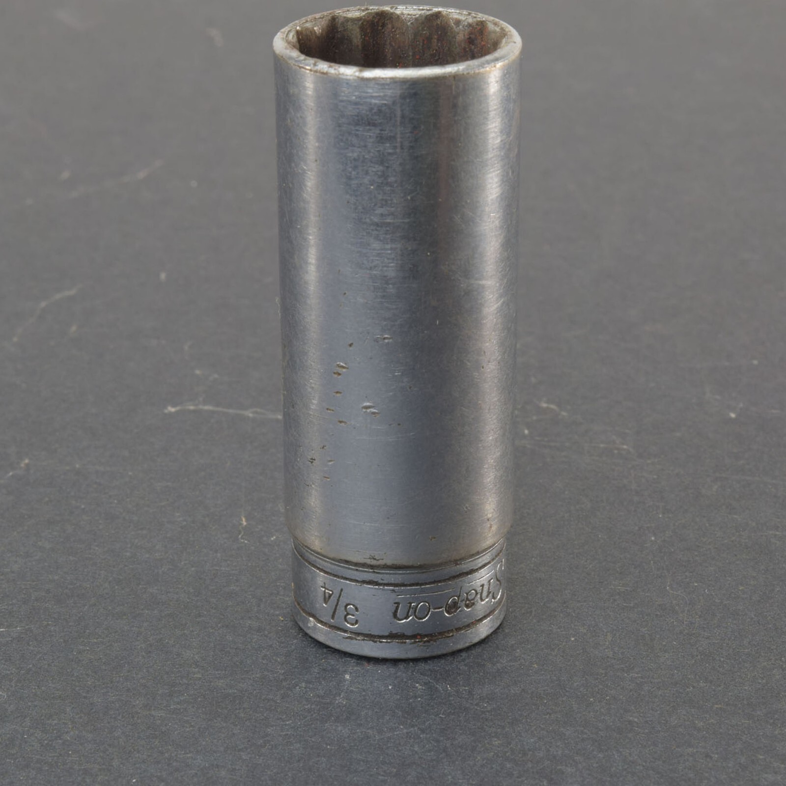Snap-On Tools – 3/4” 3/8″ Drive SAE 12 Point Deep Socket SF-241