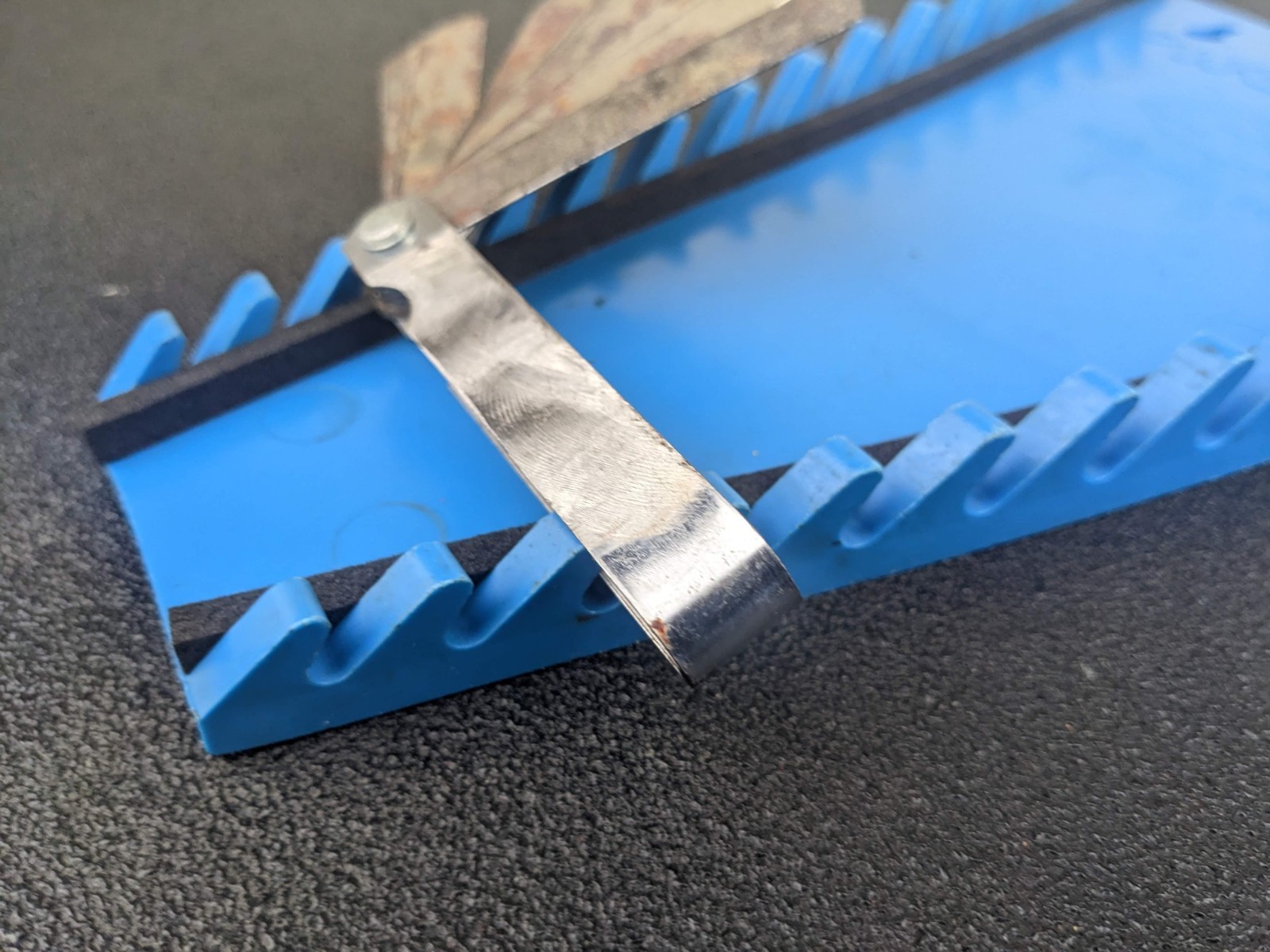 #bl569 Blue Point FB325A Feeler Gauge Set 25 Blades Inches SAE Metric USA