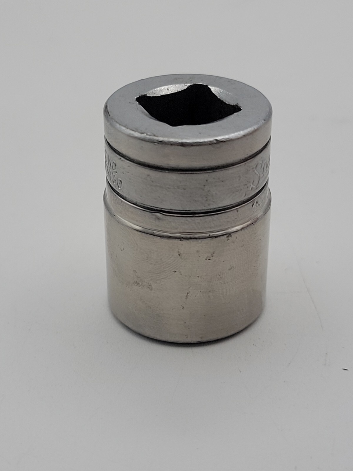 Snap On Tool SW261 13/16″ SAE Flank Drive Shallow Socket 1/2″ Drive 12 Point USA