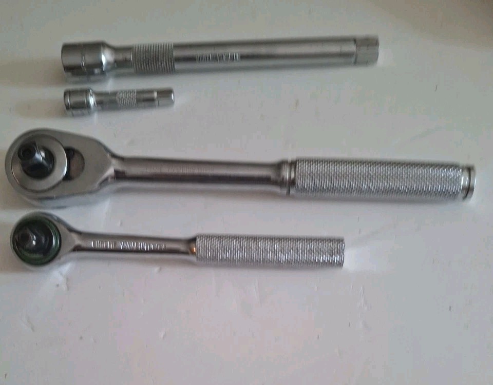 Vintage ACE HARDWARE 1/4-3/8 RACHETS WITH 2 EXTENSIONS 1 ACE 1 TRUE CRAFT