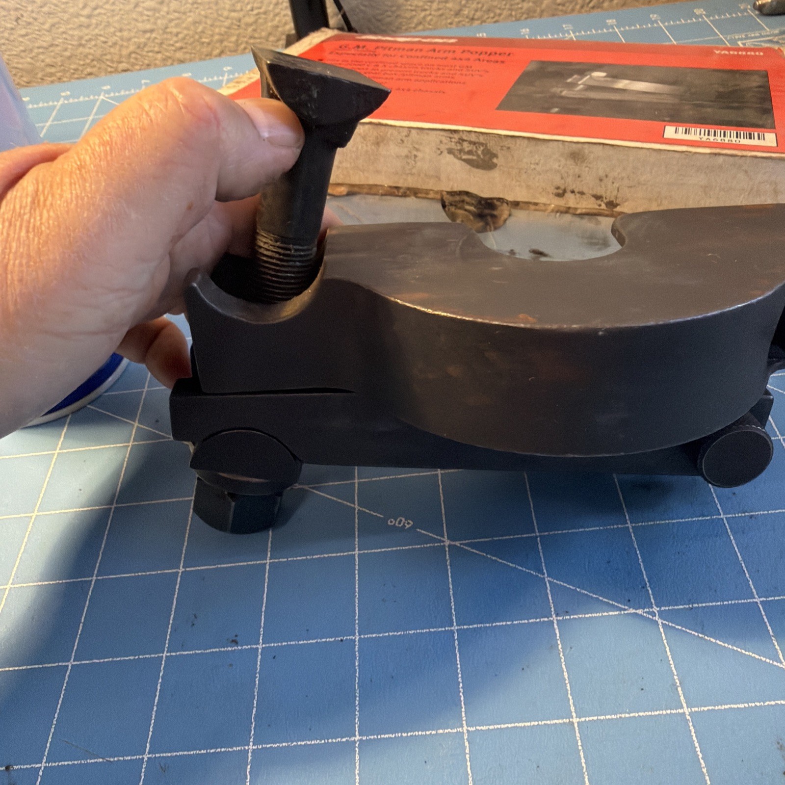 Snap On High-Leverage/Low-Profile Pitman Arm Puller Ya6880