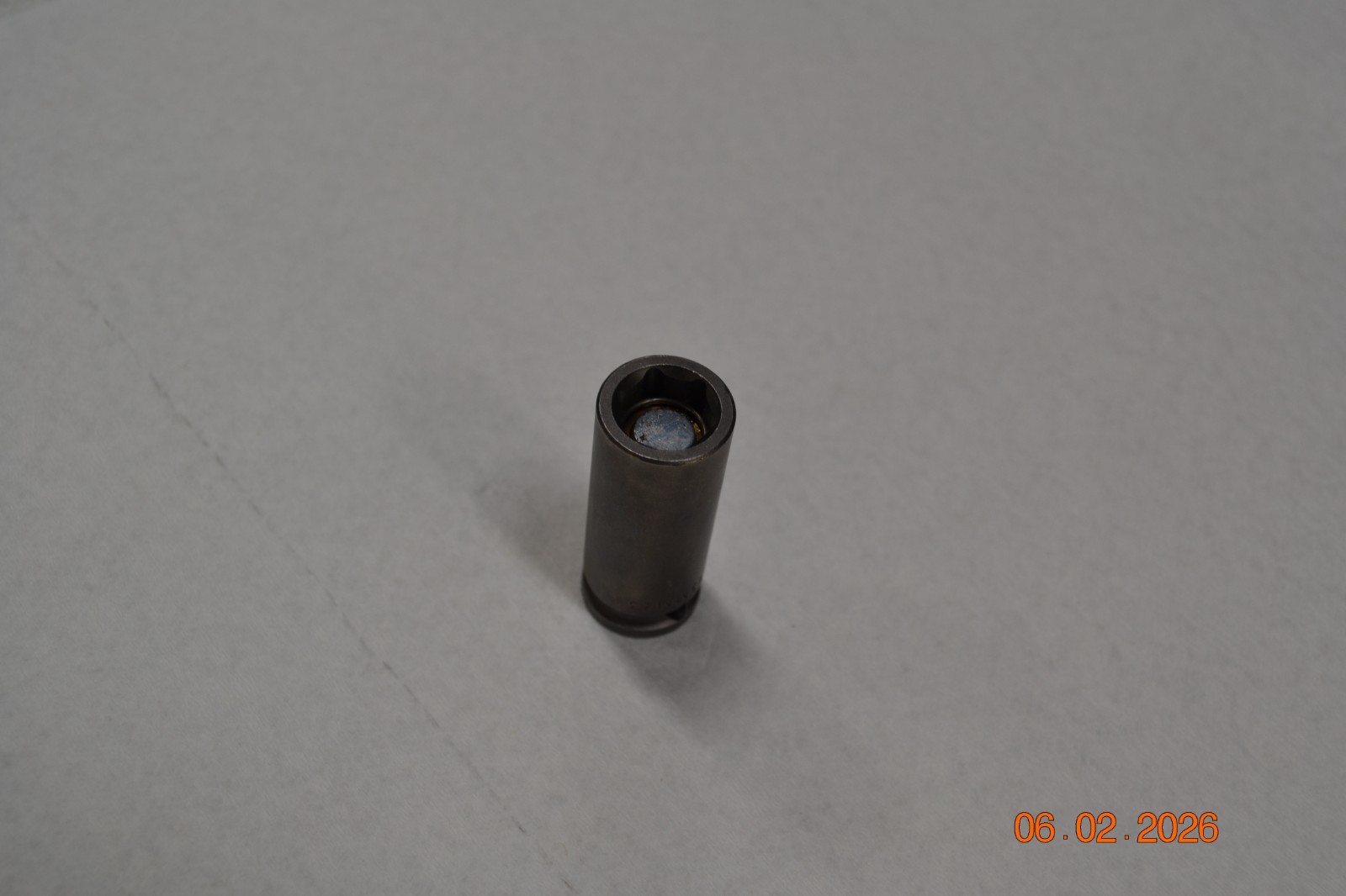 Apex MB-13MM23 – 13mm Impact Socket, Magnetic, Long, 3/8′ Drive, 6 Point