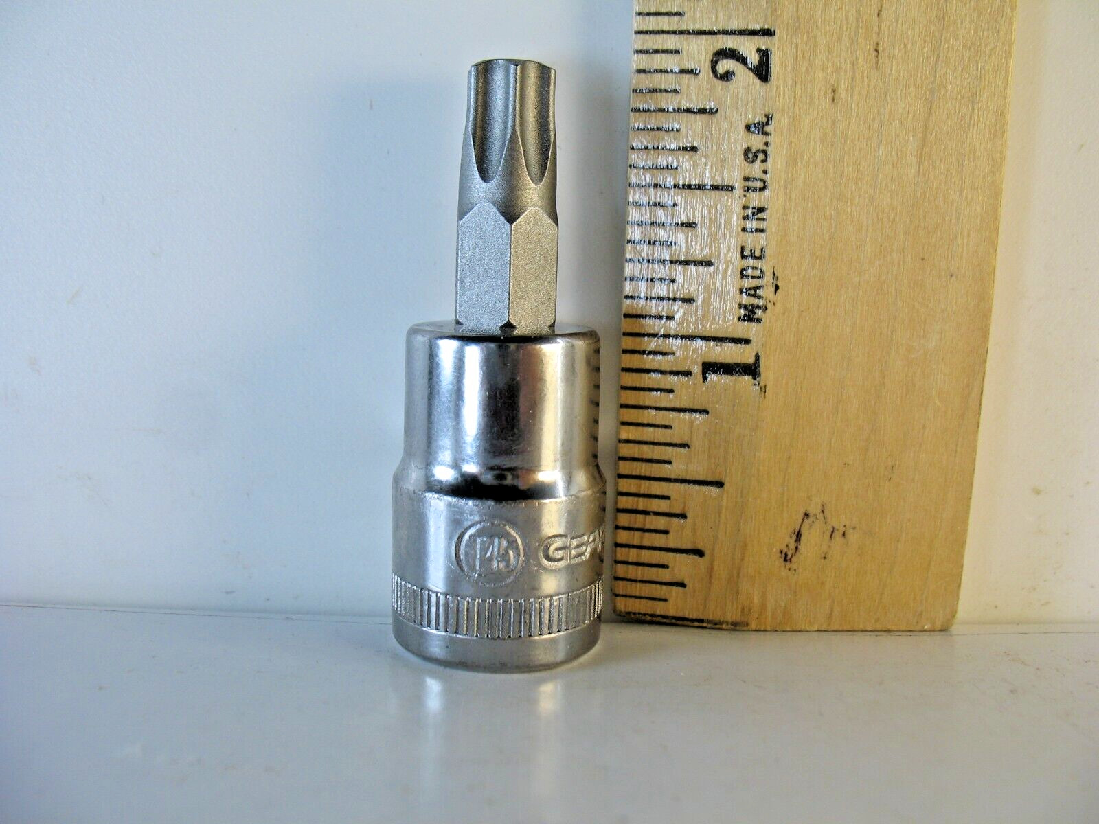 Gearwrench 80452N, 3/8″ Drive Torx Bit Socket T45 – Brand New