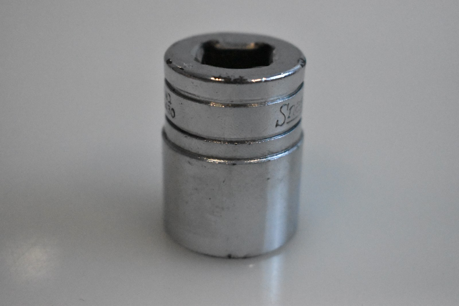Snap on Tools SW261 13/16″ SAE Flank Drive Shallow Socket 1/2″ Drive 12 Point