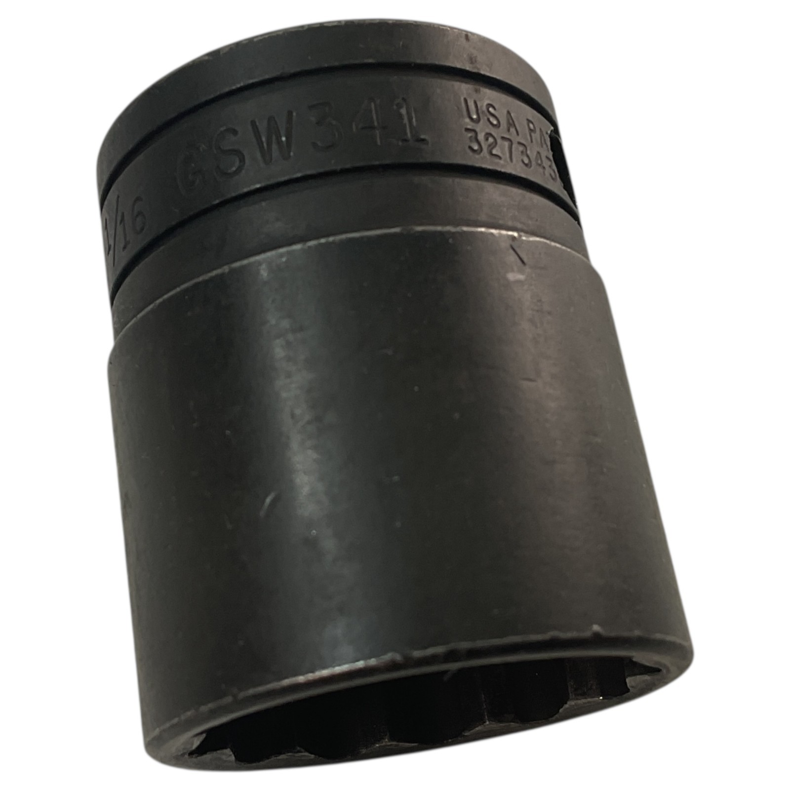 Snap-On Shallow Socket 1-1/16″ GSW341 1/2″ Drive 12 Pt As Pictured Mechanic Tool