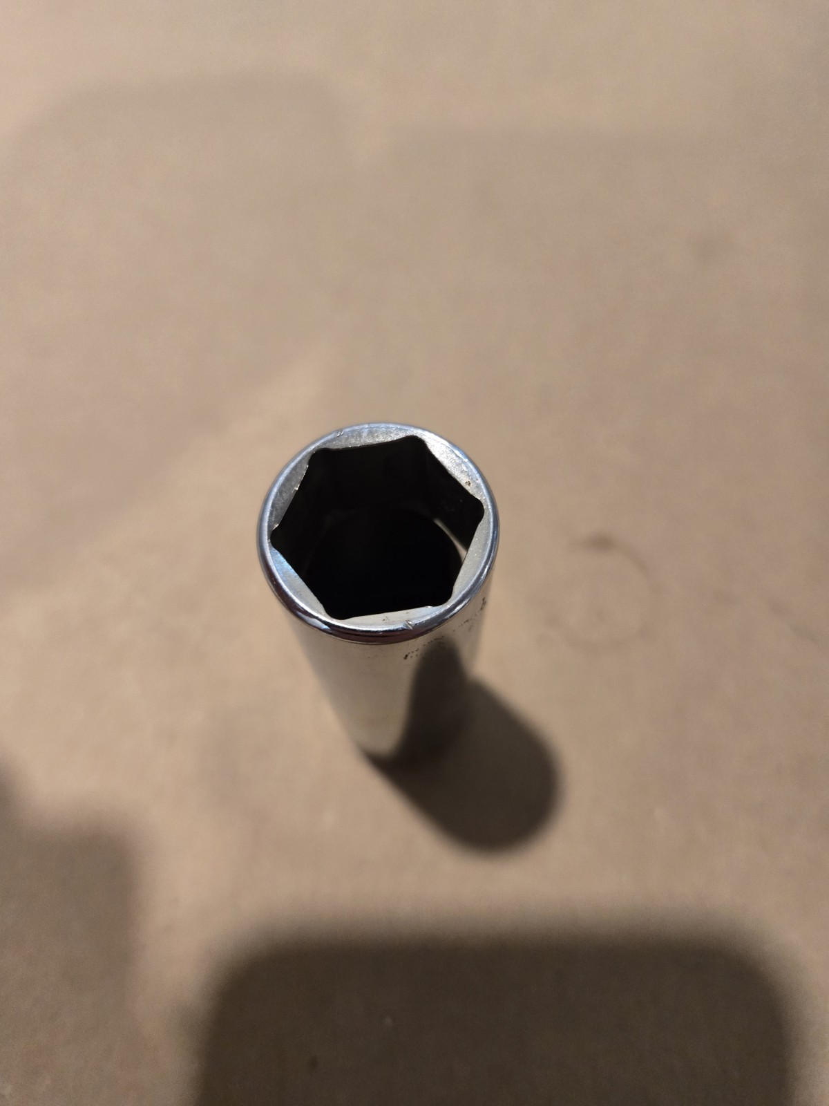 Snap On 3/8″ Drive 17MM 6PT Metric Deep Chrome Socket USA SFSM17