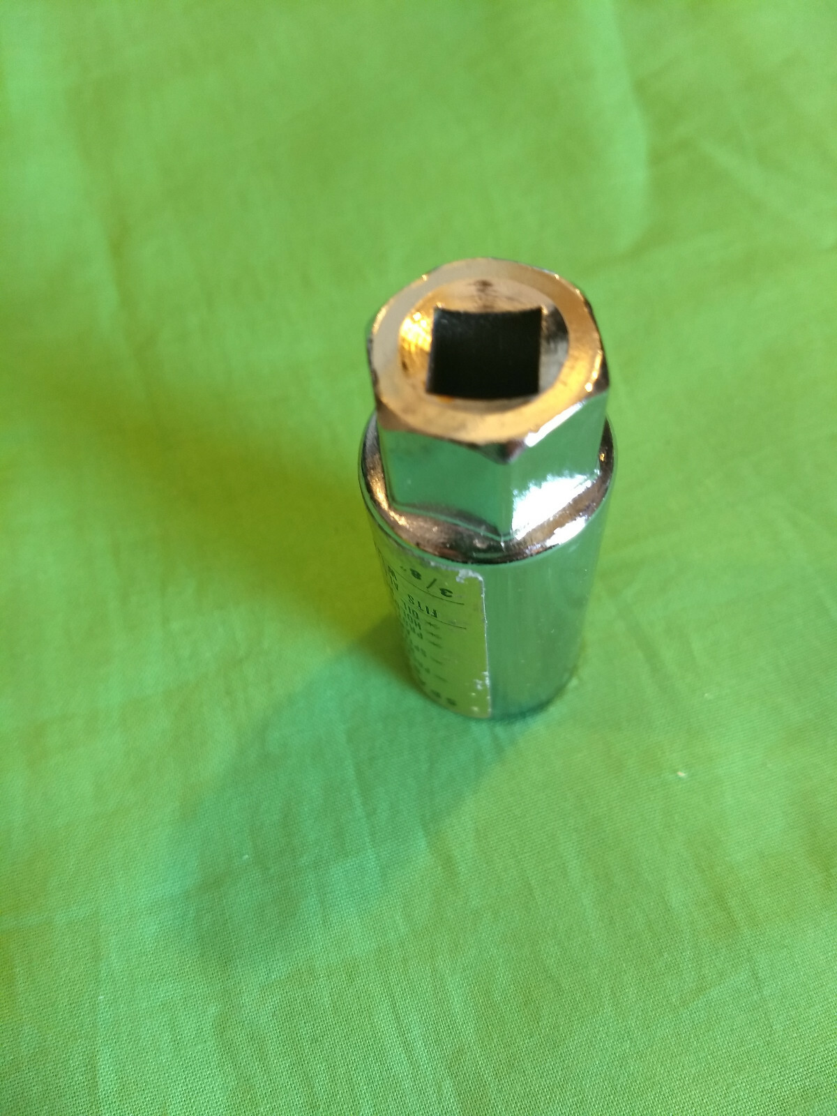 Vintage Padded Inside SPARK PLUG SOCKET 13/16″ x 13/16″ HEX x 3/8″ Ratchet Size