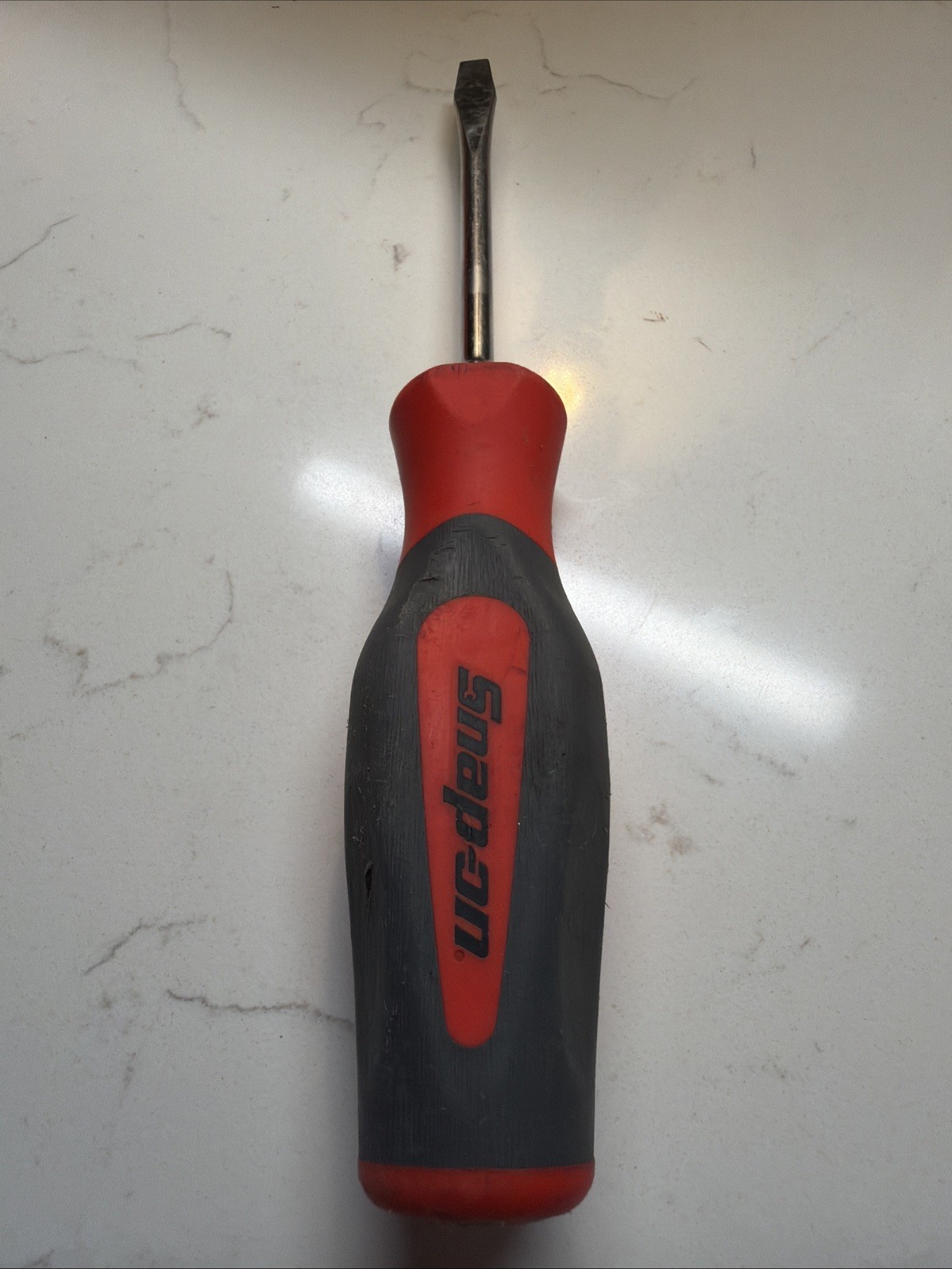Snap On Tools 1/4″ Flat Head Screwdriver SHD2 Slotted Grip Red Gray USA