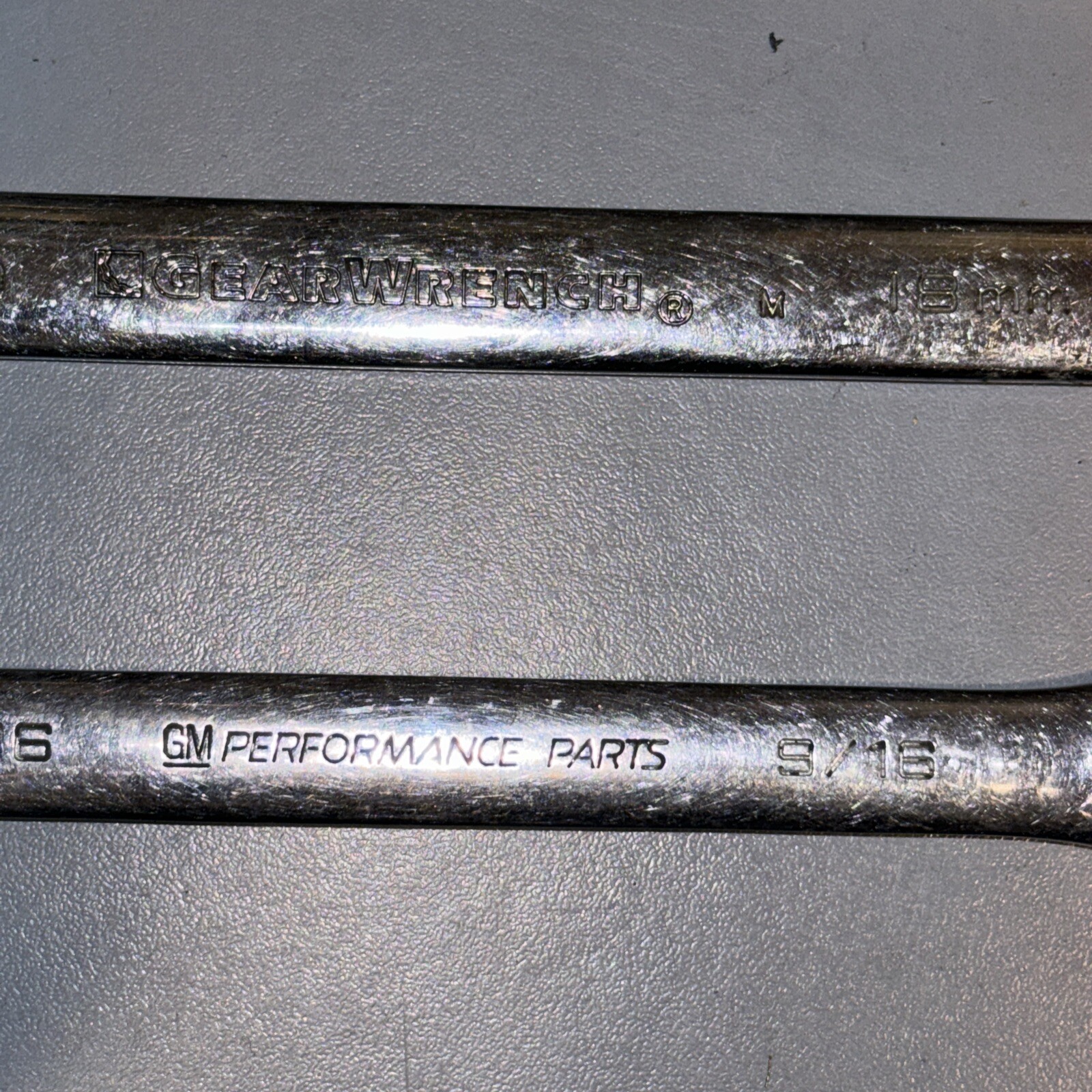 Lot of 2 Ratcheting Combination Wrenches Gear 18MM & GM Performance Parts 9/16
