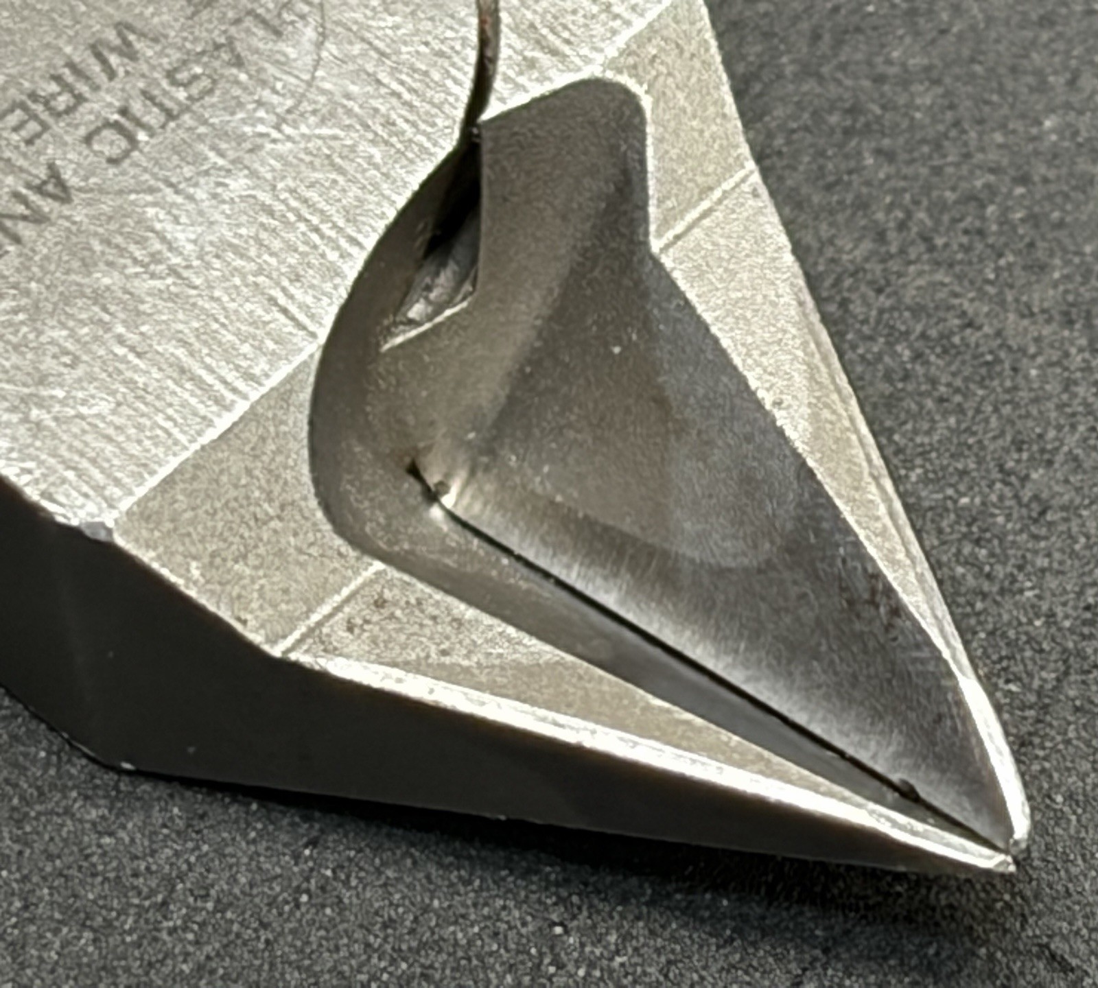 Snap On Tools RED Talon Grip 6″ FLUSH CUT Diagonal Side Cutters Dikes 786CF
