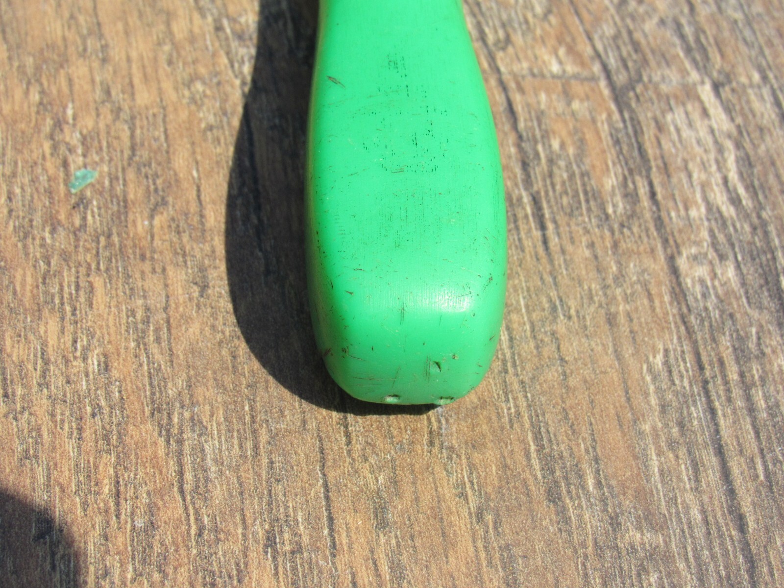 MATCO FLAT TIP STRAGHT 6 3/4″ BLADE SLOTED GREEN HANDLE SCREWDRIVER 10 1/4″ OAL