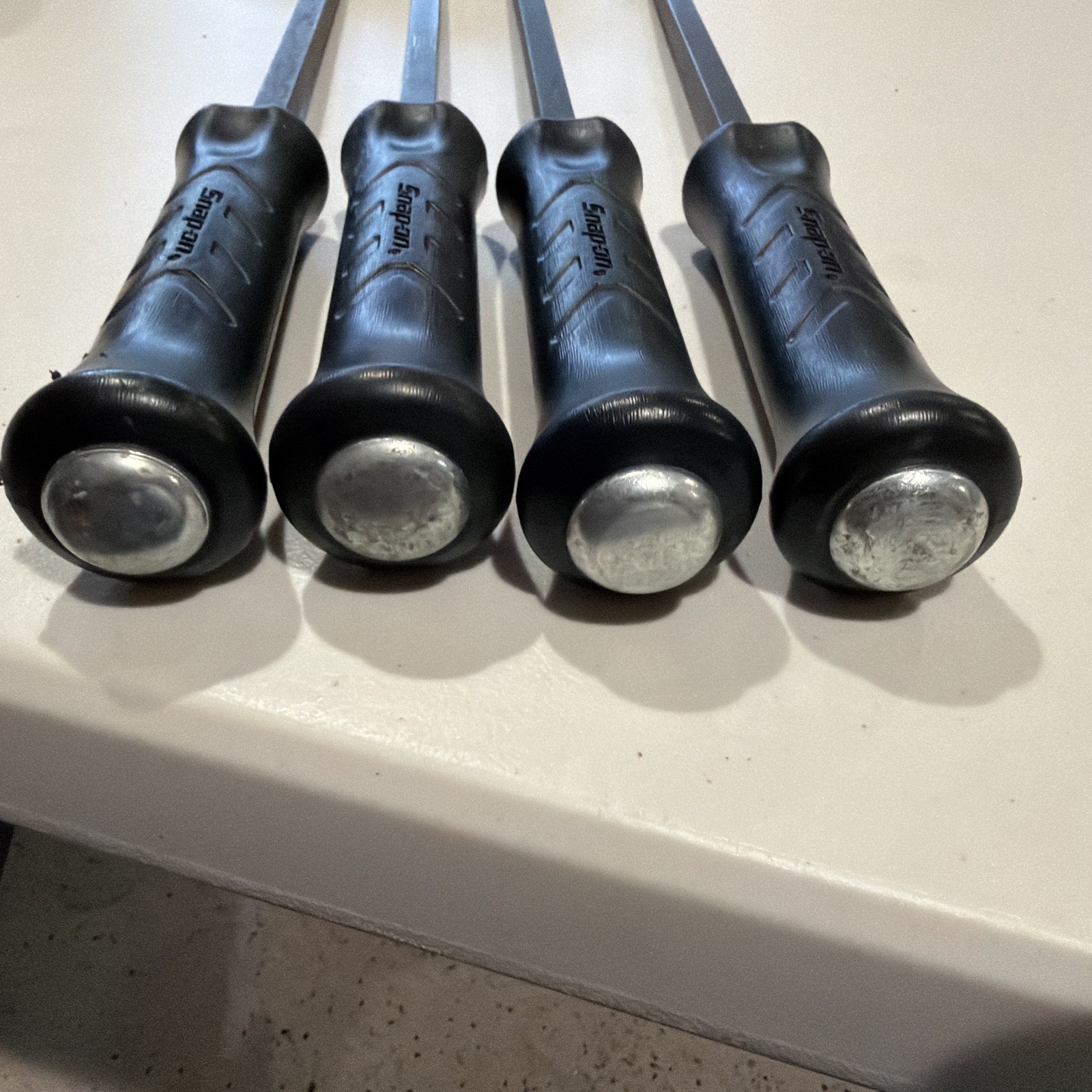 NEW Snapon 18″ Length Steel Striking Pry Bar SPBS18A