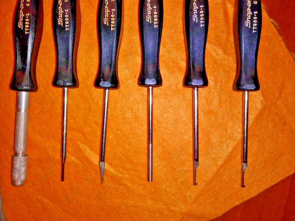 SNAP ON TT600 ELECTRIC WIRE 6 PC. DISCONNECT TOOL KIT WITH POUCH NEW