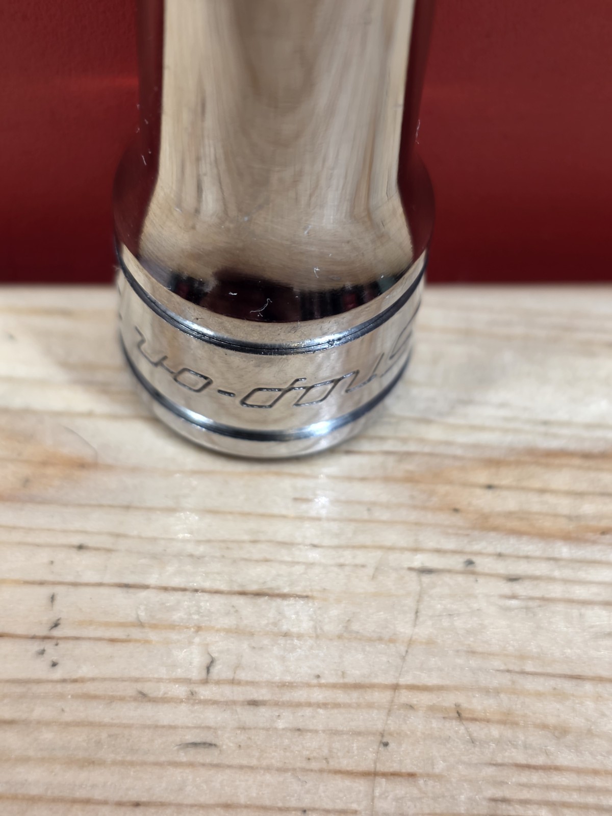 Snap-on Tools FDS121 3/8″ SAE 3/8″ Drive 12-Point Semi-Deep Chrome Socket