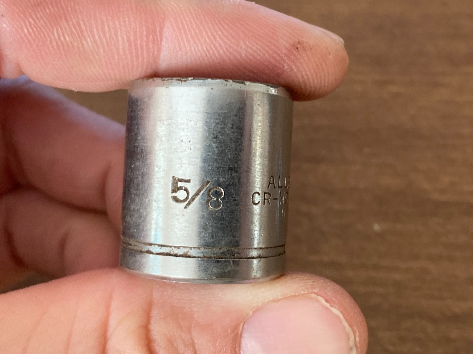 4 Vintage Allenite 1 1/16″ 3/4″ 5/8″ 3/8″ x 3/8″ Drive Shallow Sockets 12 Point